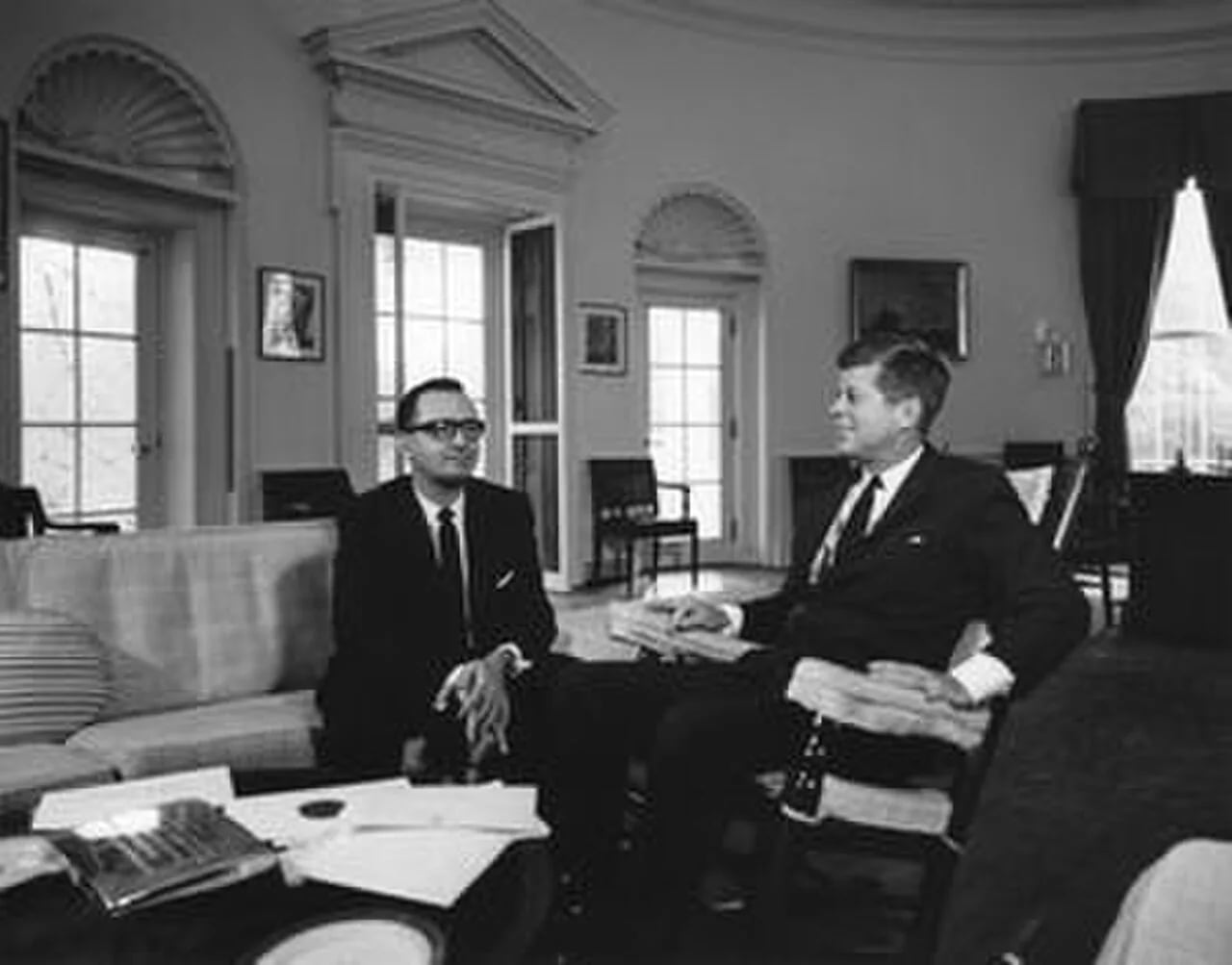 Portrait of Gonzalo Facio (1918–2018) – memorial page