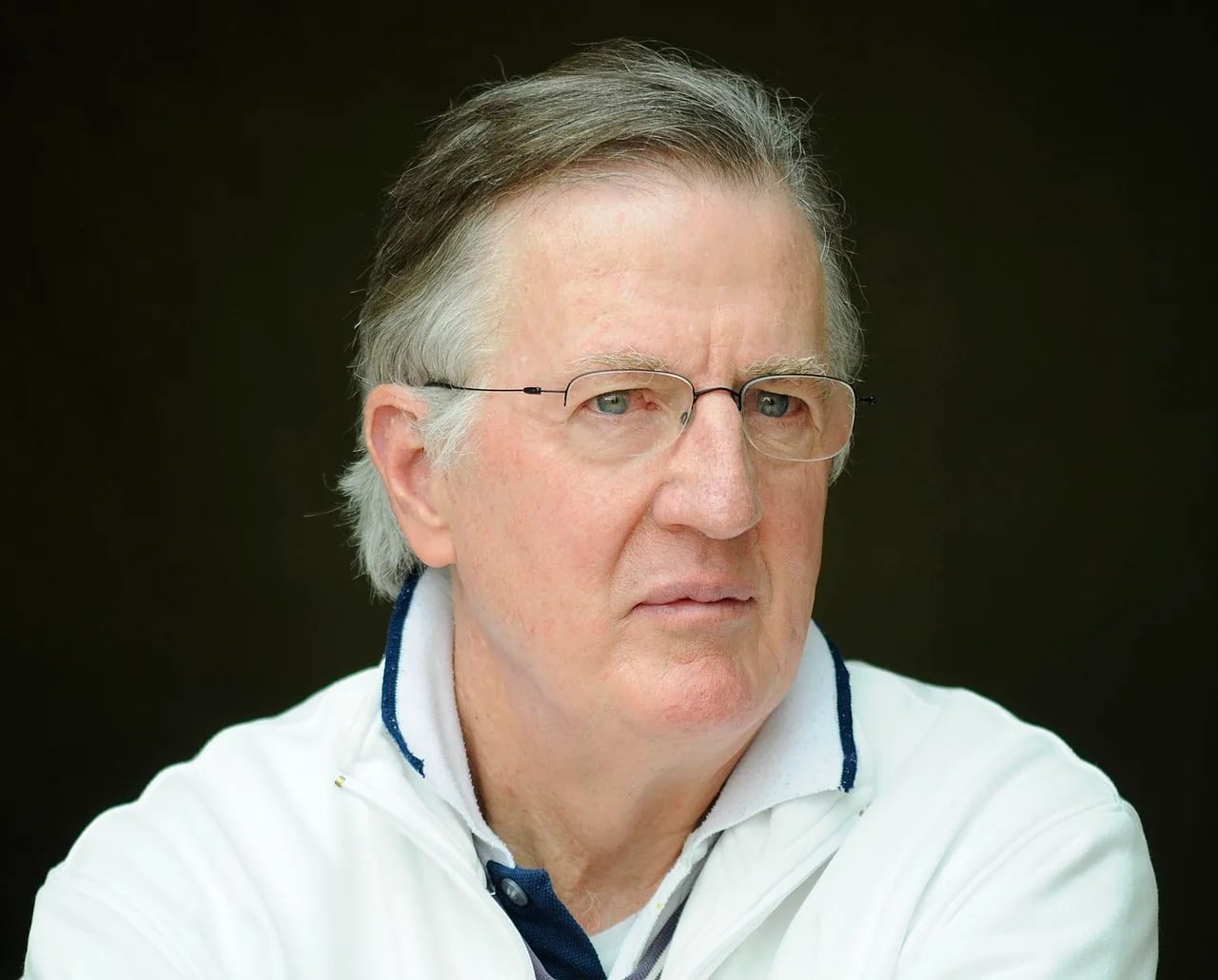 Porträt von Clive Elliott (1945–2018) – Gedenkseite