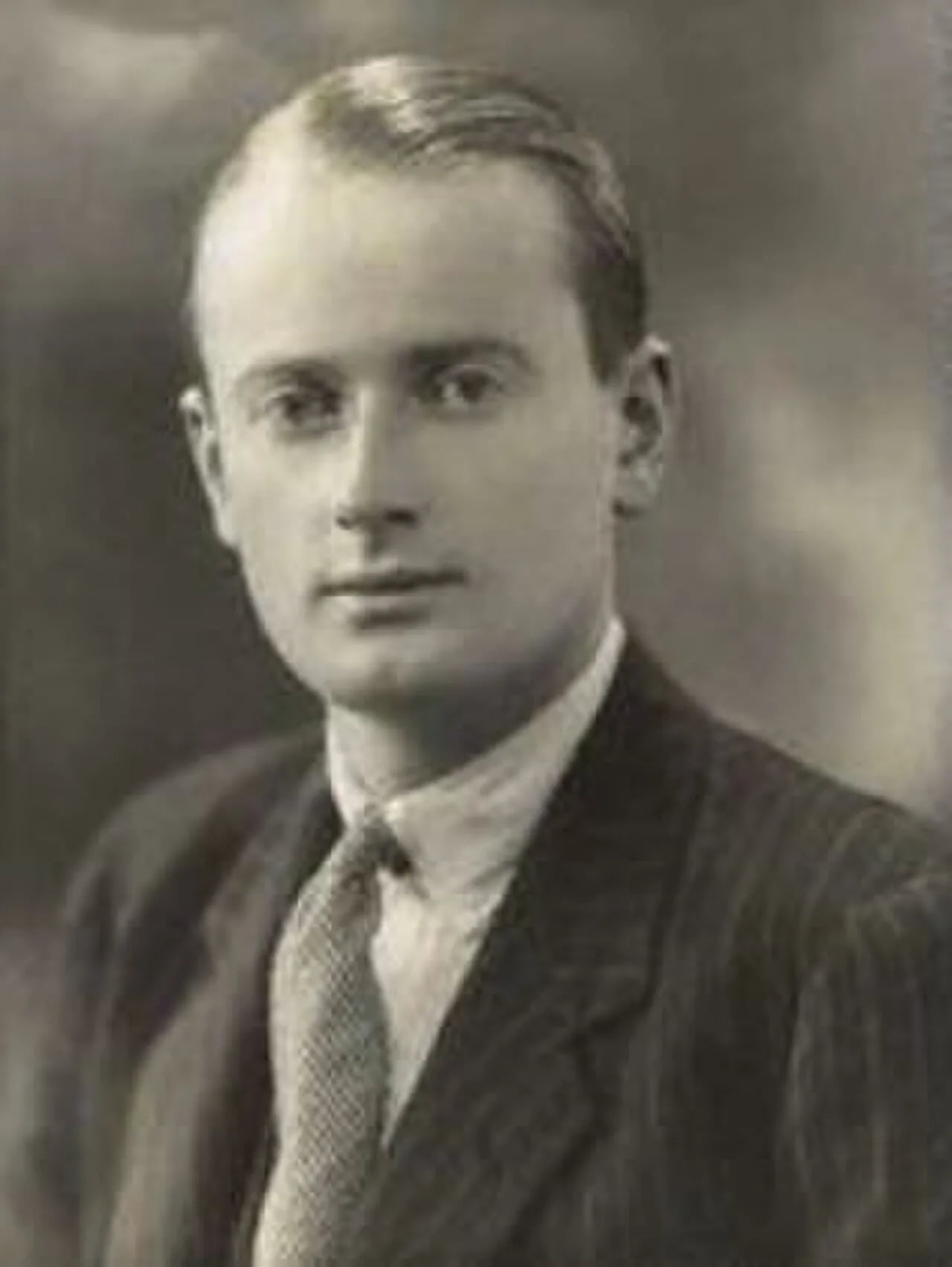 Portrait of Gino Watkins (1907–1932) – memorial page