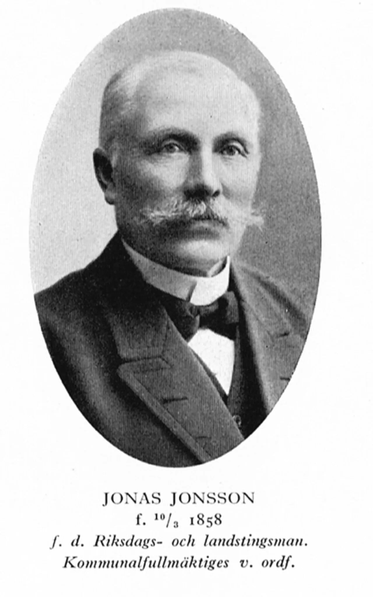 Porträt von Jonas Jonsson i Hå (1858–1945) – Gedenkseite