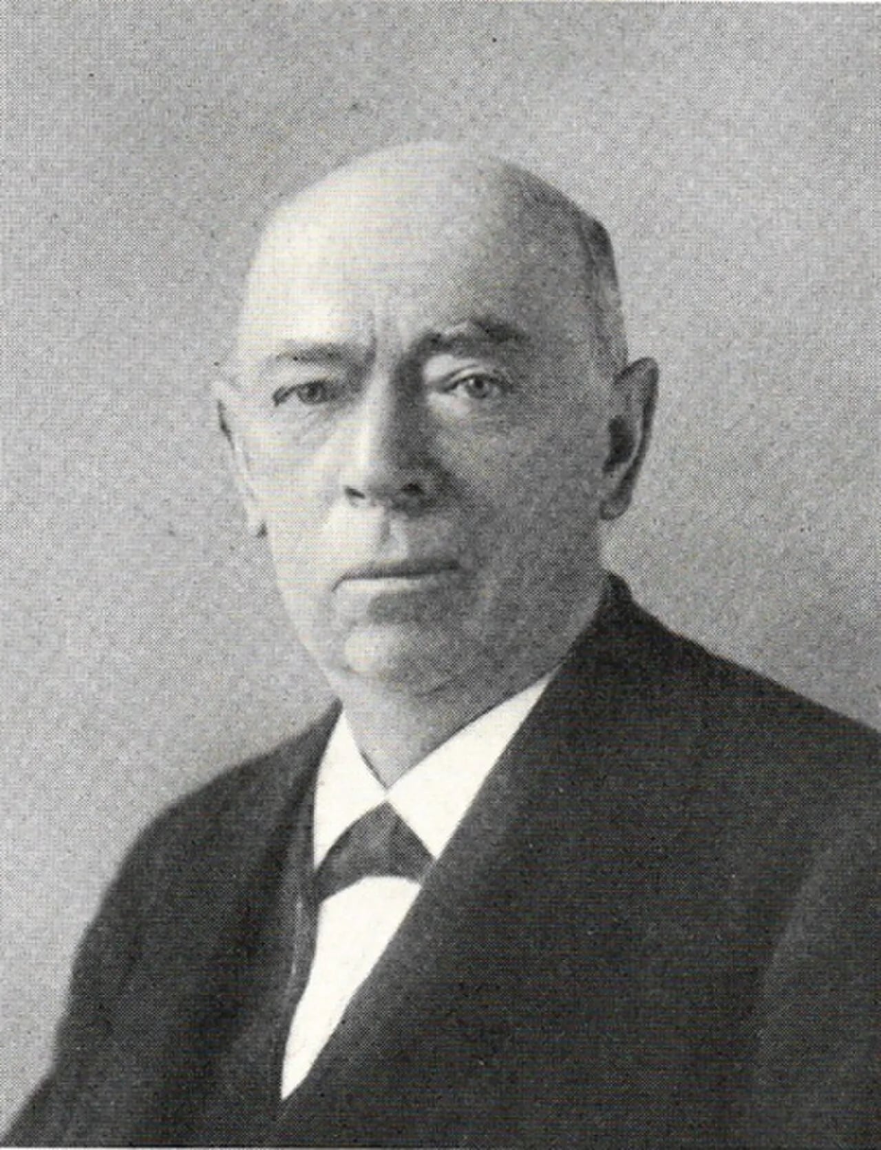 Portrait of John Jönsson (1862–1934) – memorial page