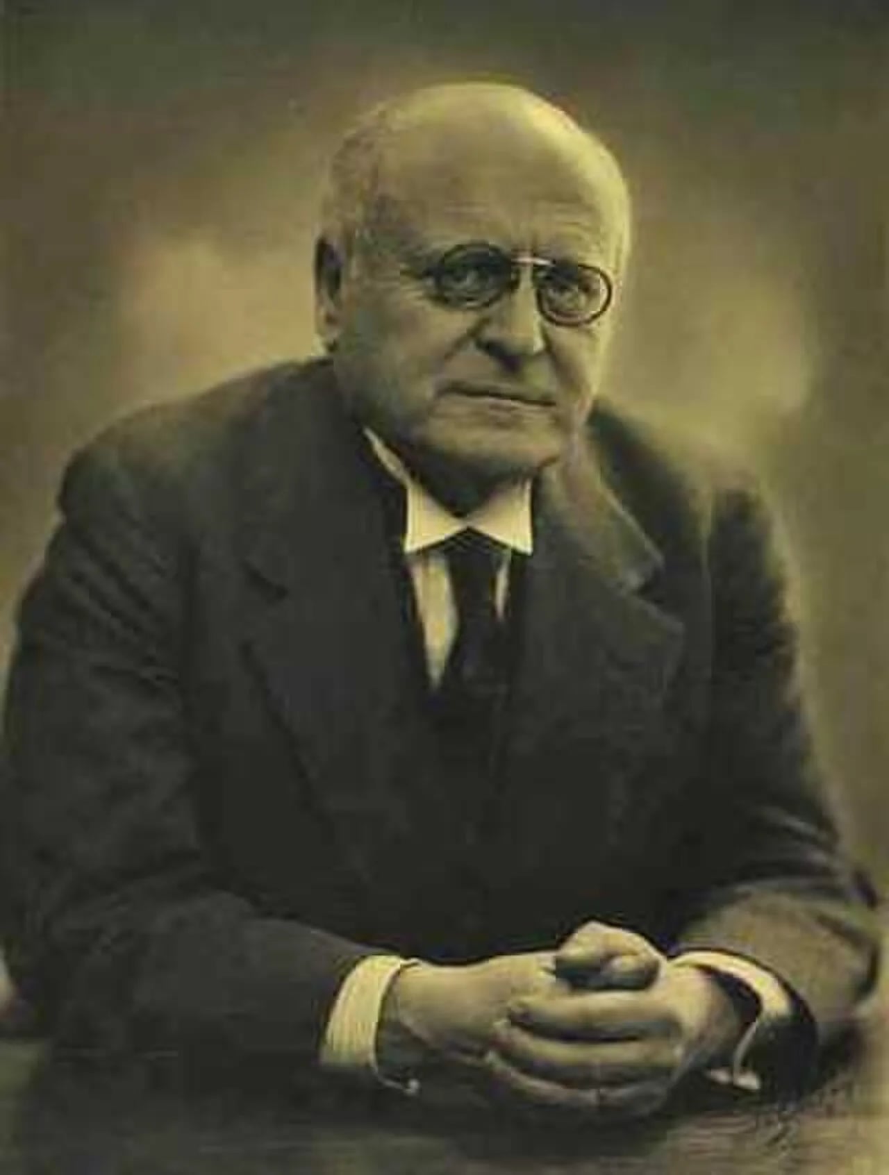 Portrait of Ernst Kaper (1874–1940) – memorial page