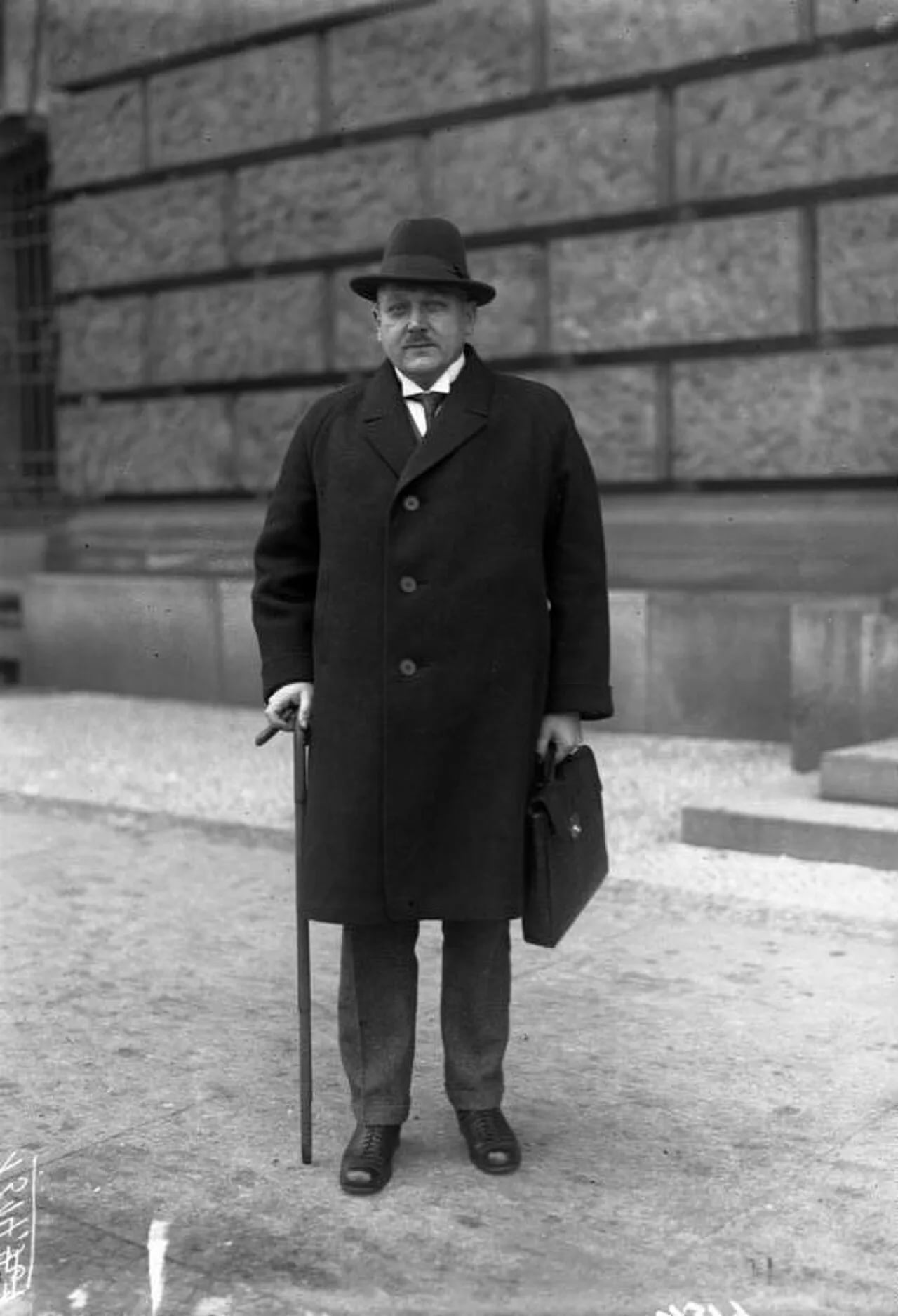 Porträt von Anton Höfle (1882–1925) – Gedenkseite