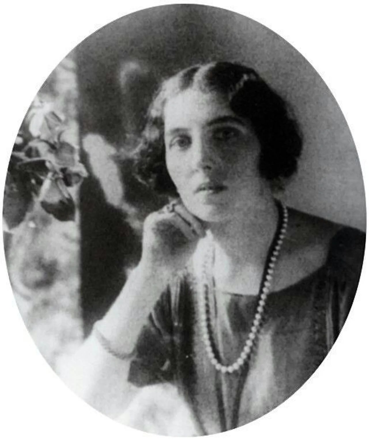 Portrait of Elisabetta di Sasso Ruffo (1886–1940) – memorial page