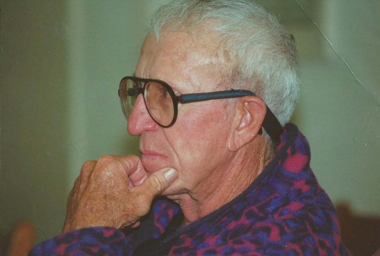 Porträt von John W. Pilley (1928–2018) – Gedenkseite