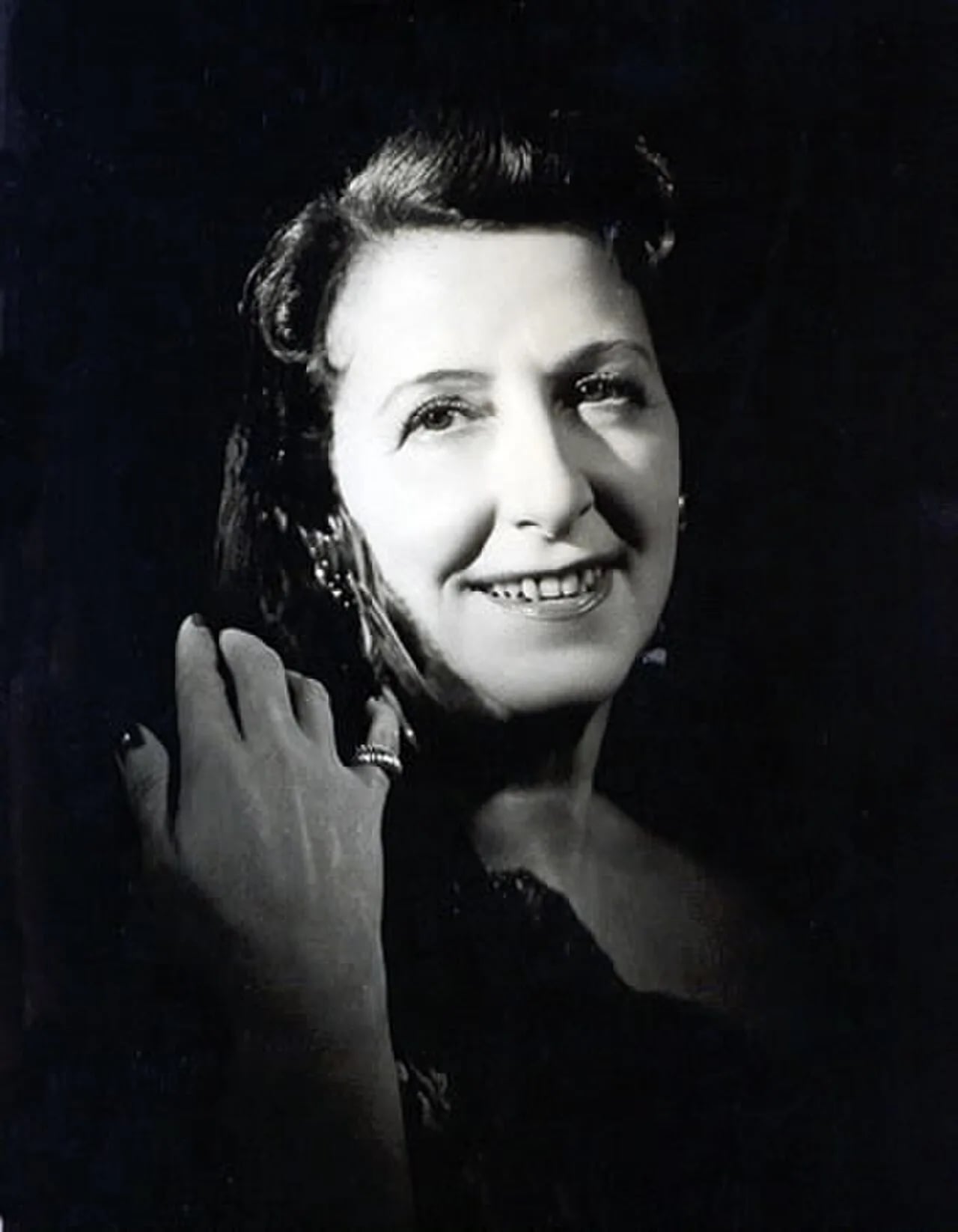 Porträt von Isabelita Ruiz (1902–1996) – Gedenkseite