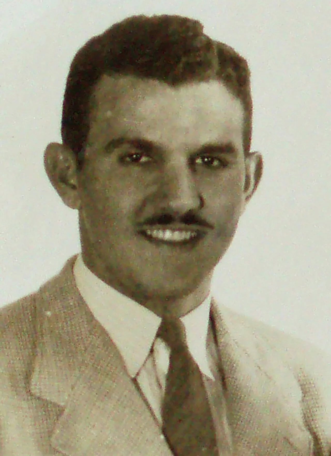 Porträt von Issa El Saieh (1919–2005) – Gedenkseite