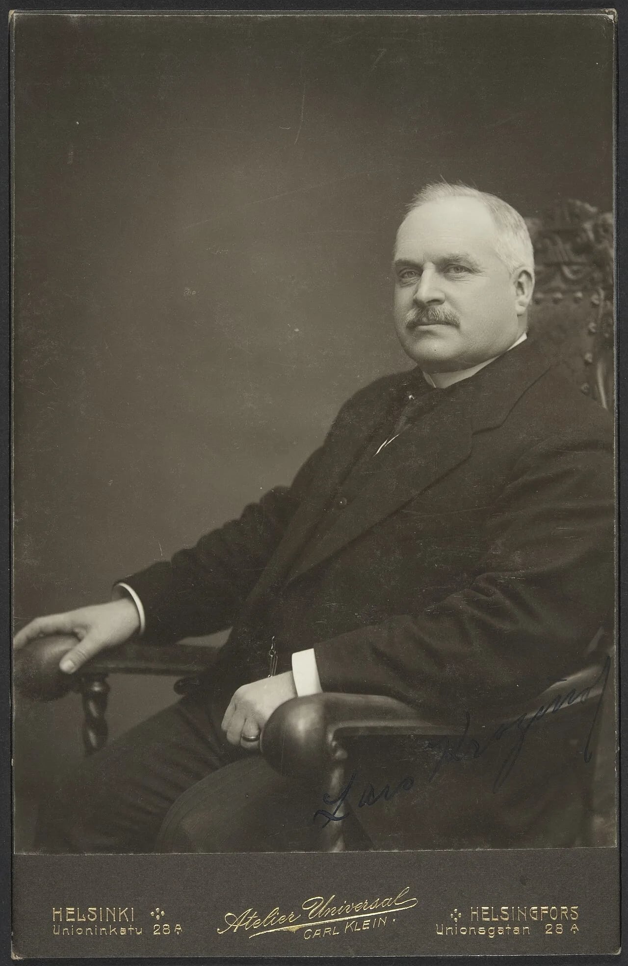 Portrait of Lars Krogius (1860–1935) – memorial page