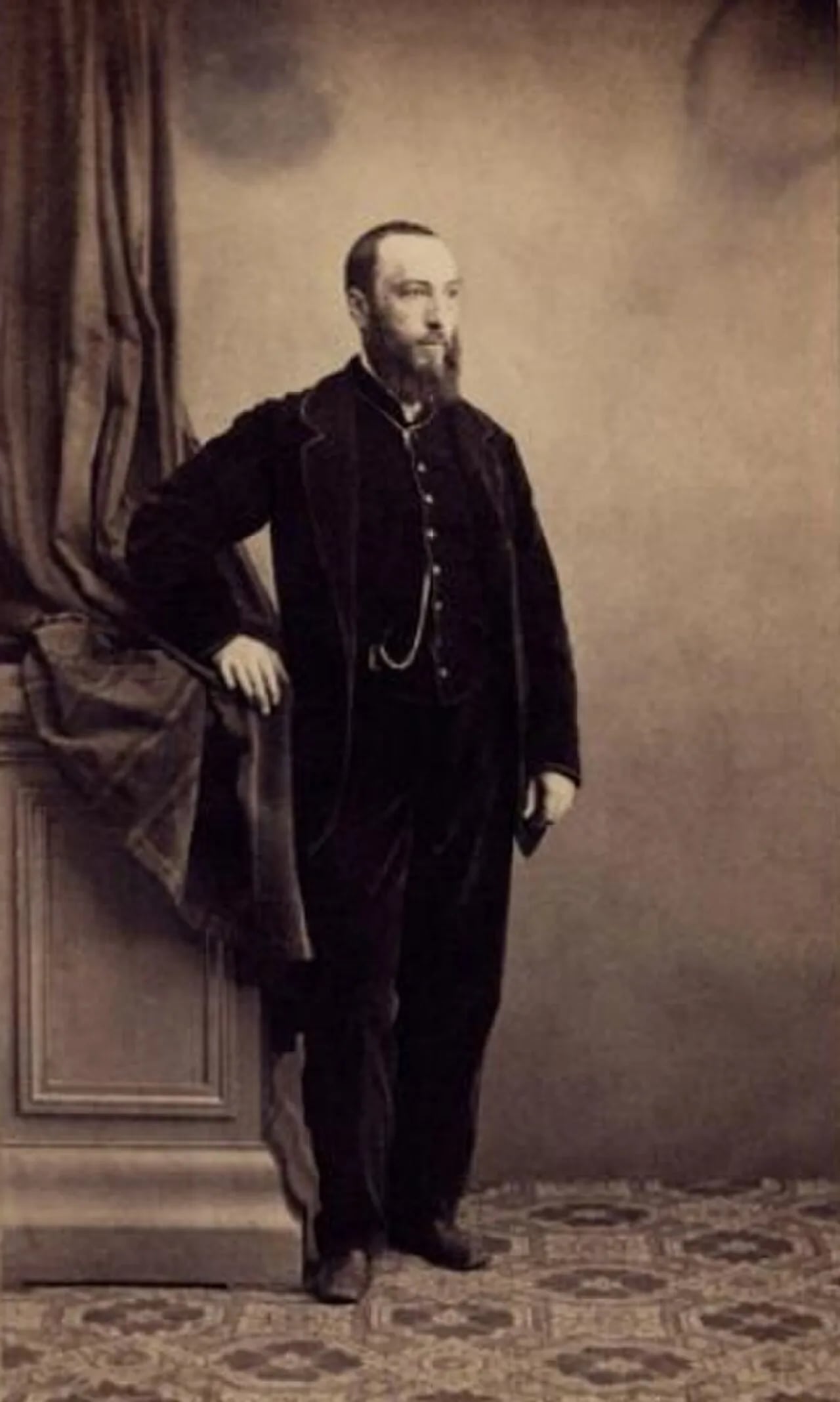 Porträt von Arthur Henri Lefort des Ylouses (1846–1912) – Gedenkseite