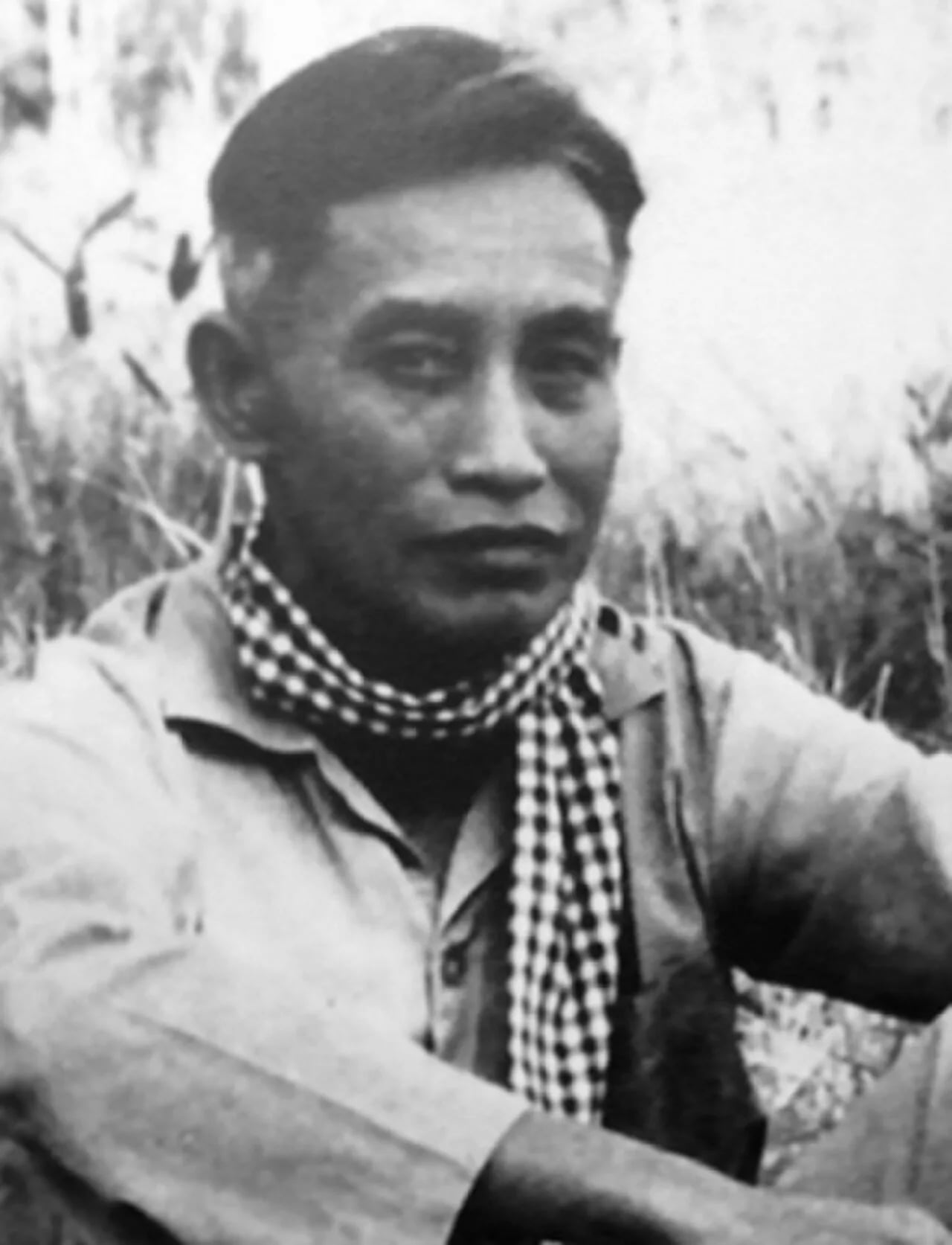 Portrait of Le Trong Tan (1914–1986) – memorial page