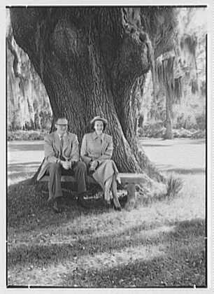 Portrait of Hugh Morton (1921–2006) – memorial page