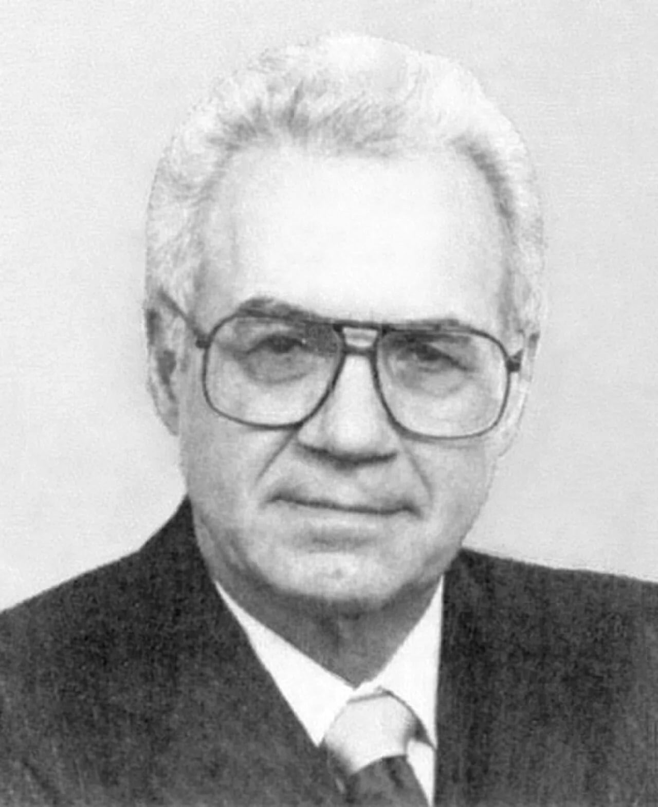 Portrait of Guy Molinari (1928–2018) – memorial page