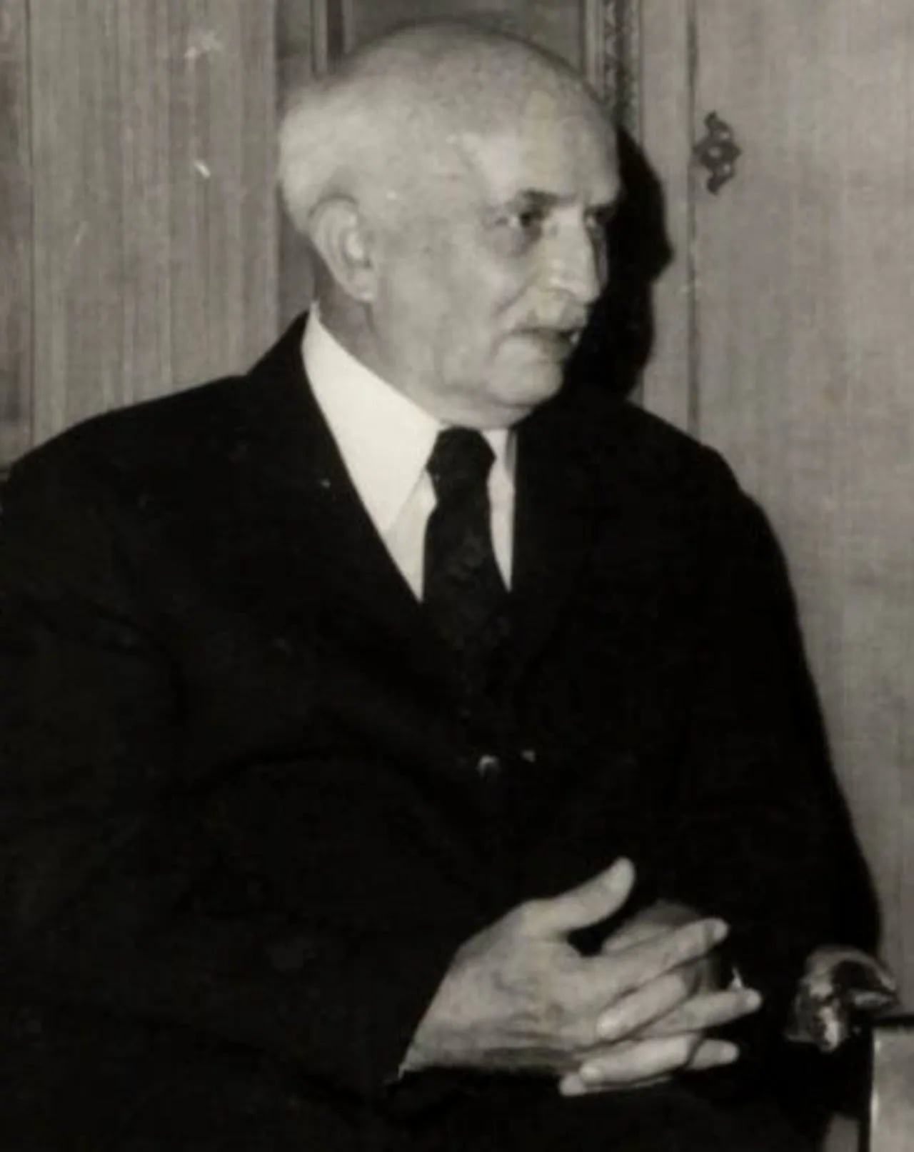 Portrait of Jorge del Prado Chávez (1910–1999) – memorial page