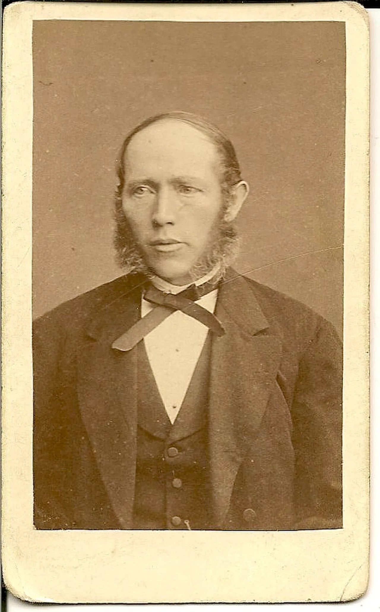 Porträt von Lars Johan Larsson (1833–1890) – Gedenkseite
