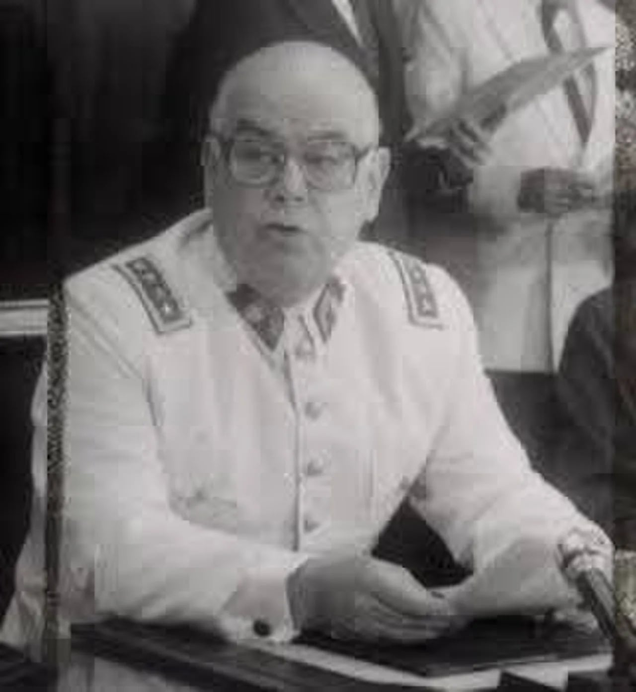 Portrait of Humberto Gordon (1927–2000) – memorial page