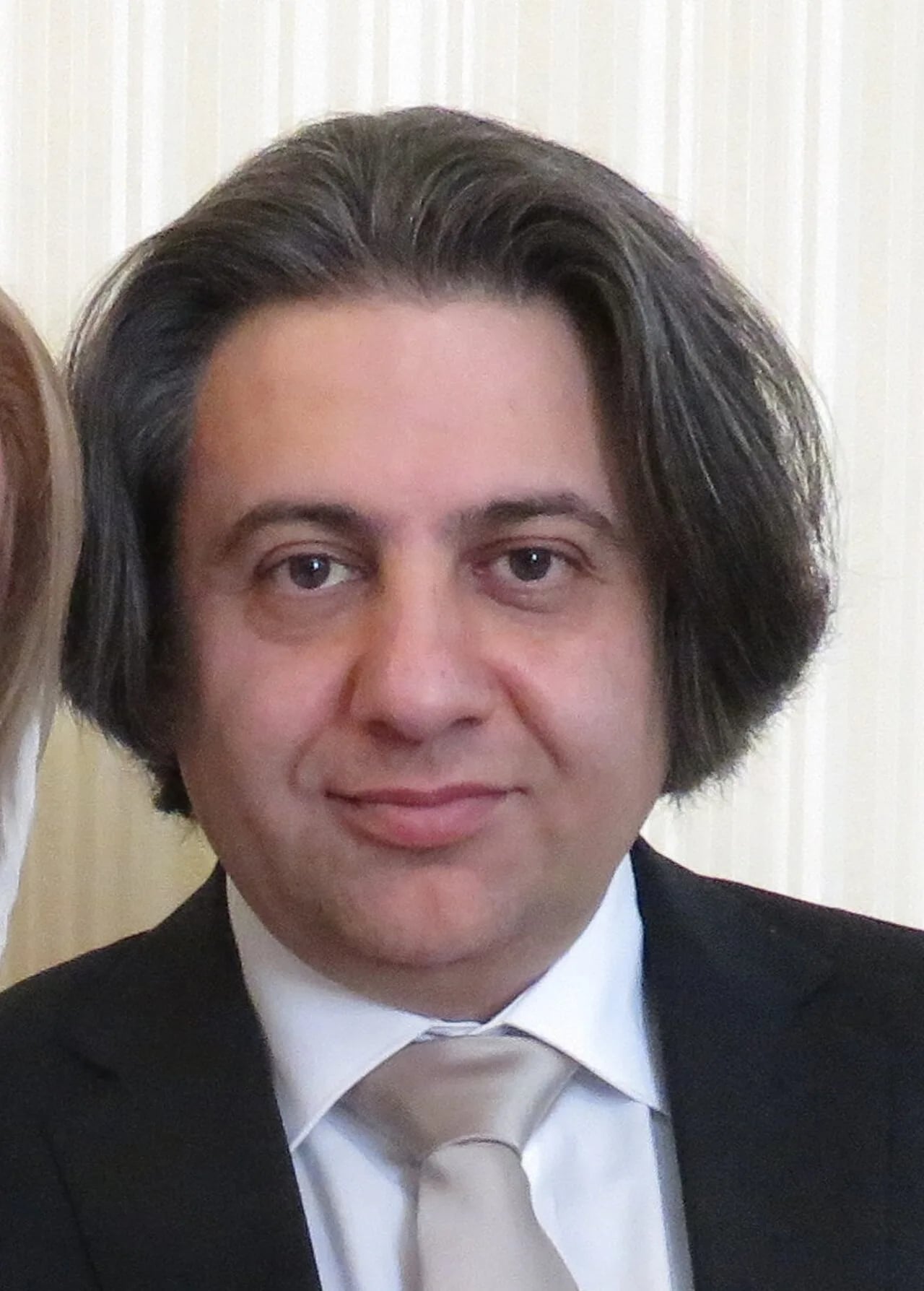 Porträt von Afshin Yadollahi (1969–2017) – Gedenkseite