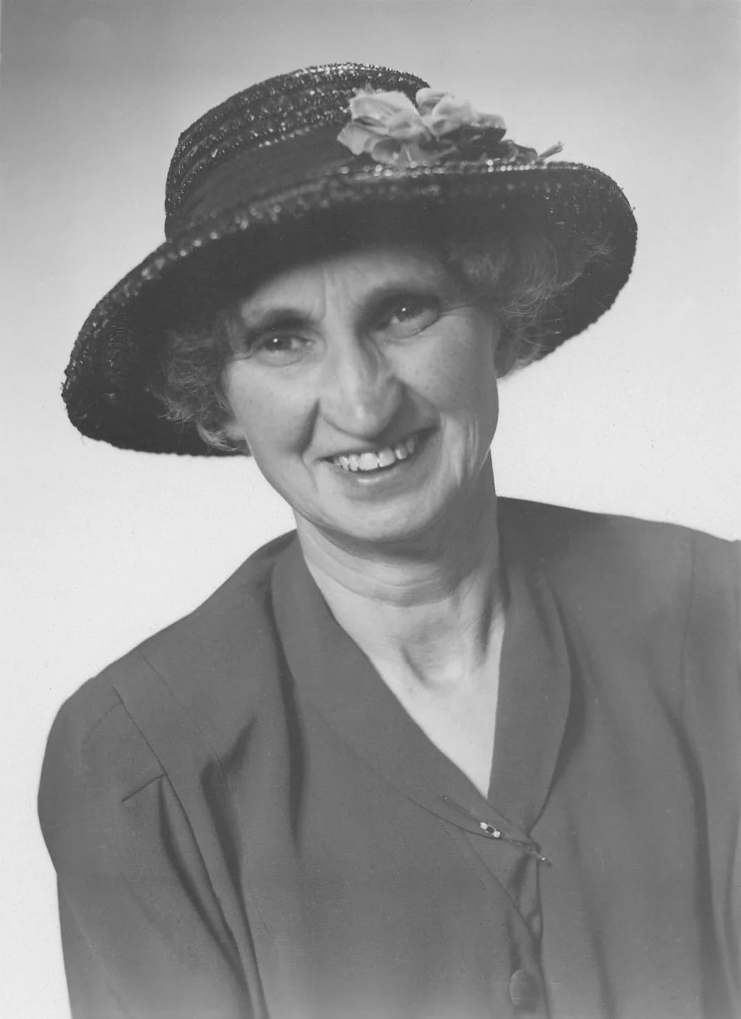 Portrait of Märta Tamm-Götlind (1888–1982) – memorial page