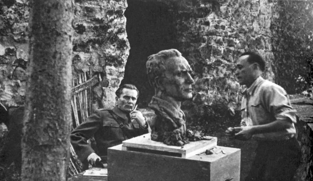 Porträt von Antun Augustinčić (1900–1979) – Gedenkseite