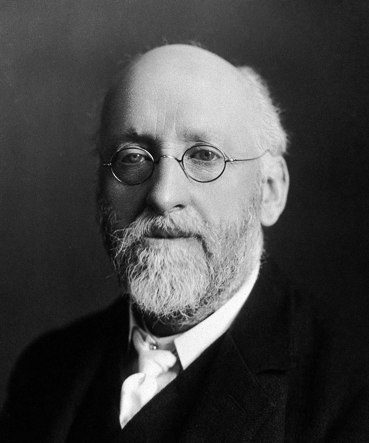Porträt von William Bayliss (1860–1924) – Gedenkseite