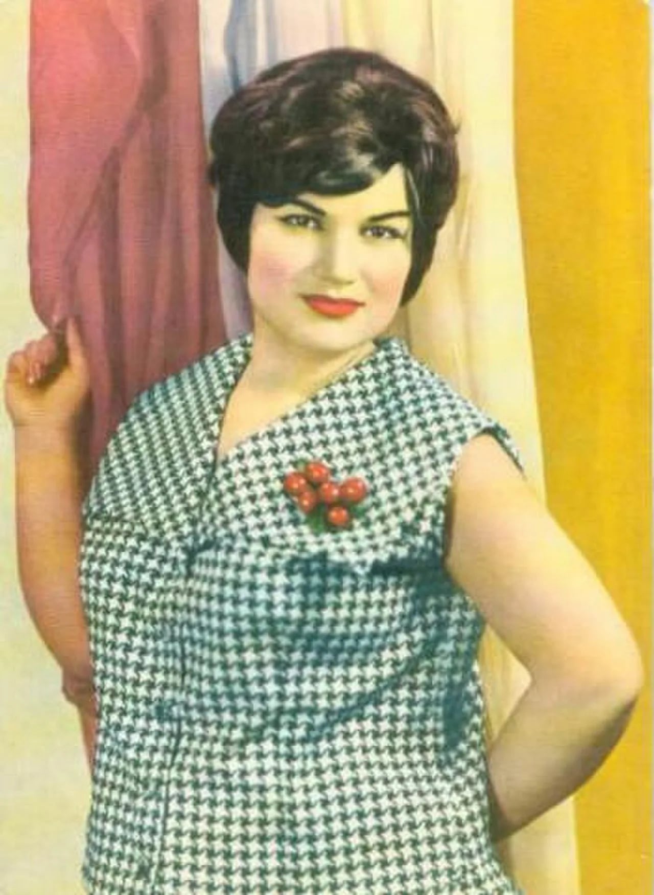 Portrait of Elaheh (1934–2007) – memorial page