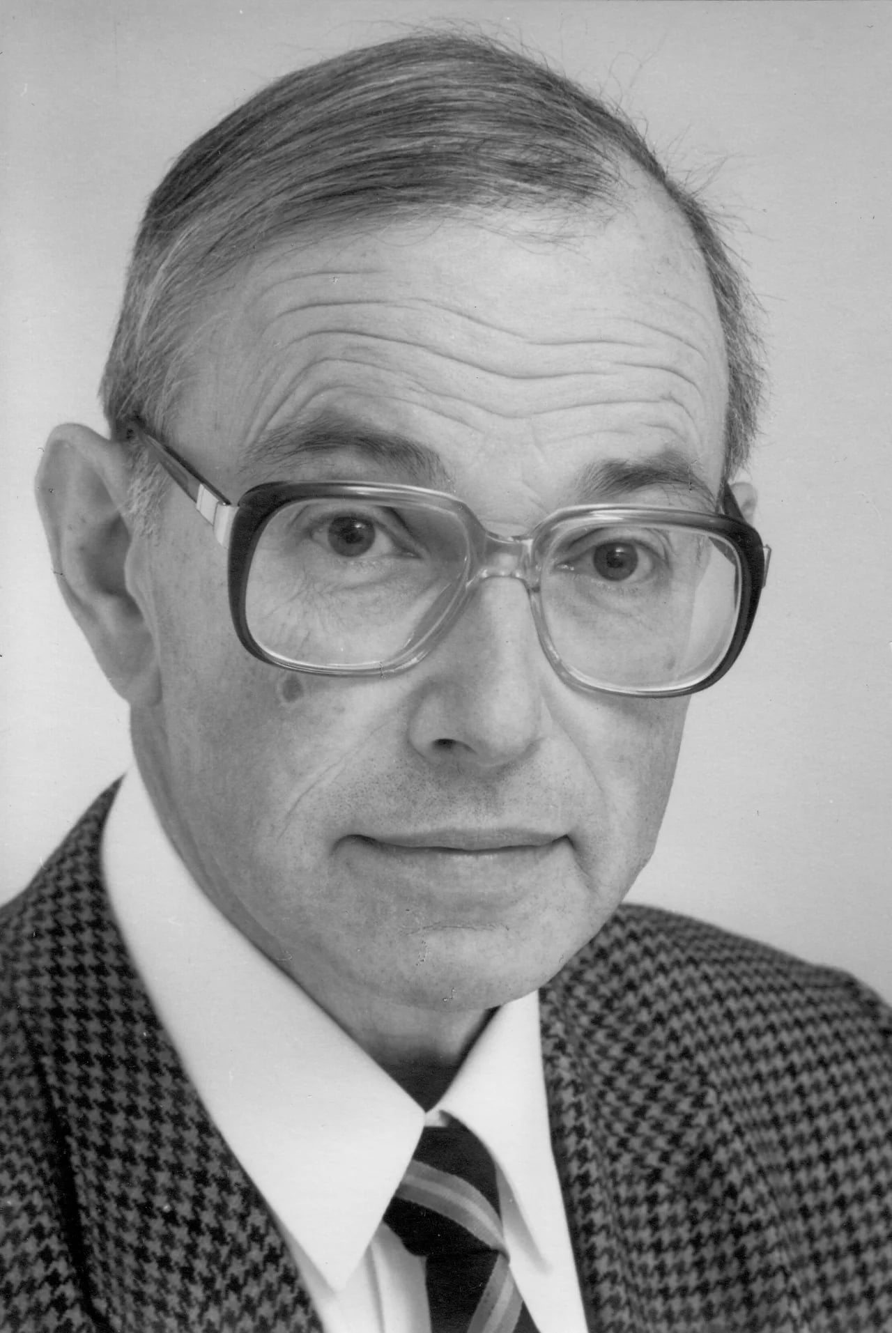 Porträt von Guido Schneeberger (1927–2002) – Gedenkseite