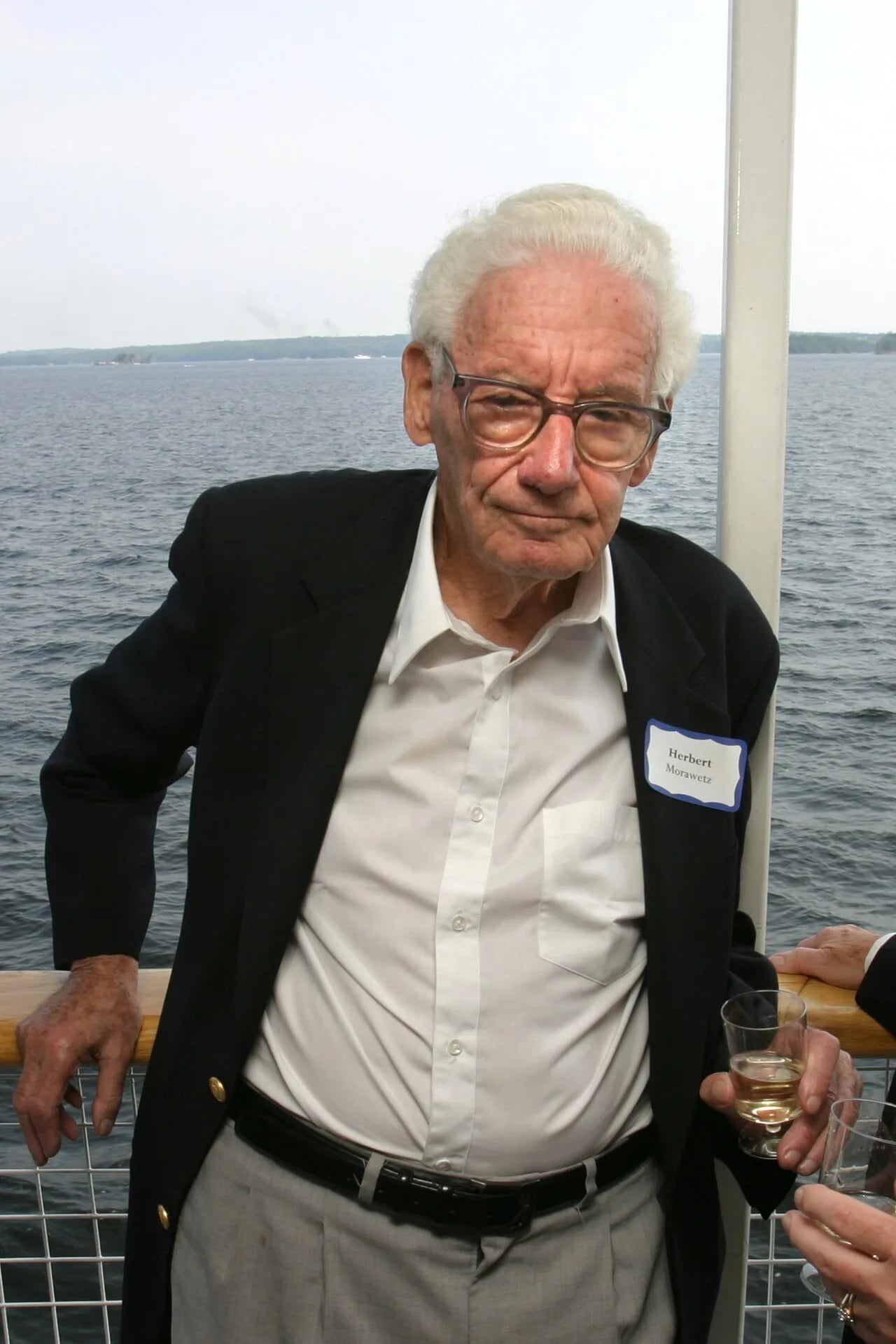 Porträt von Herbert Morawetz (1915–2017) – Gedenkseite