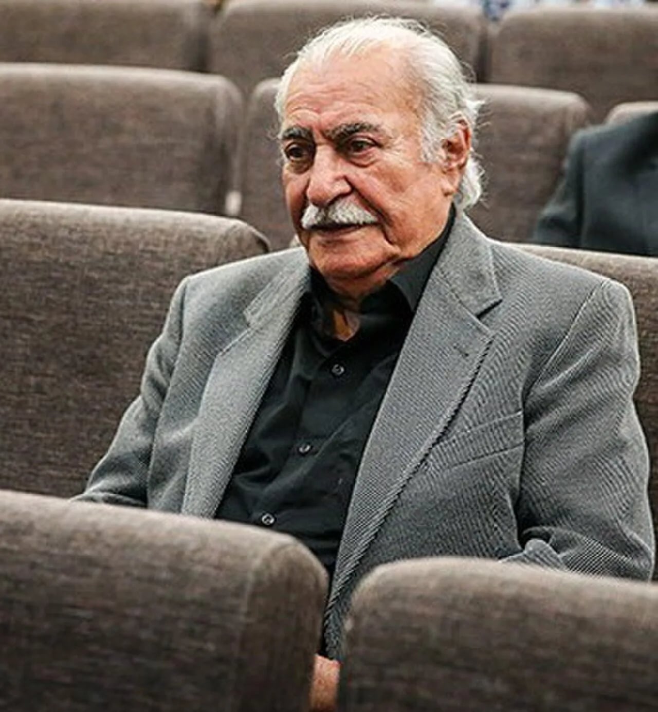 Portrait of Ebrahim Abadi (1934–2019) – memorial page
