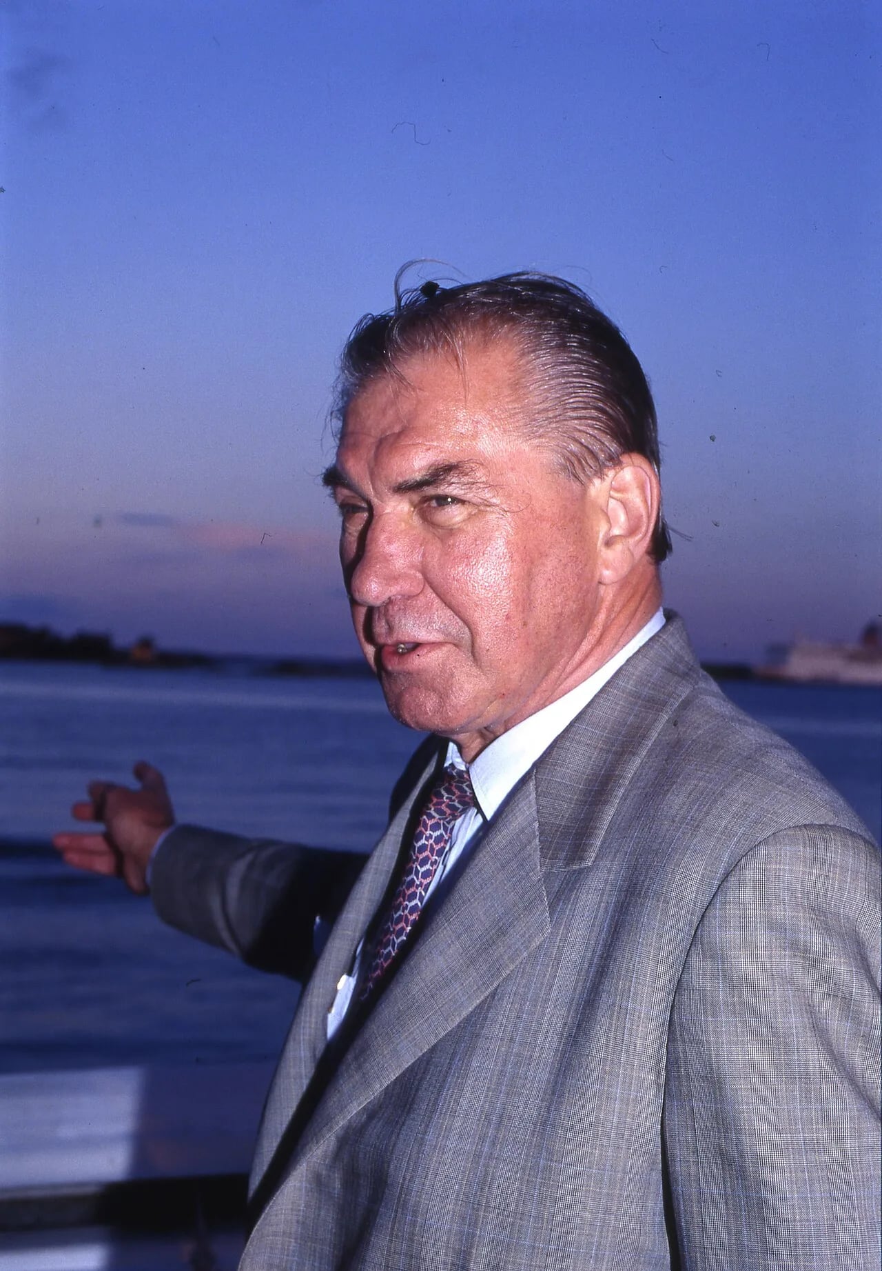 Portrait of Ulf G. Lindén (1937–2009) – memorial page