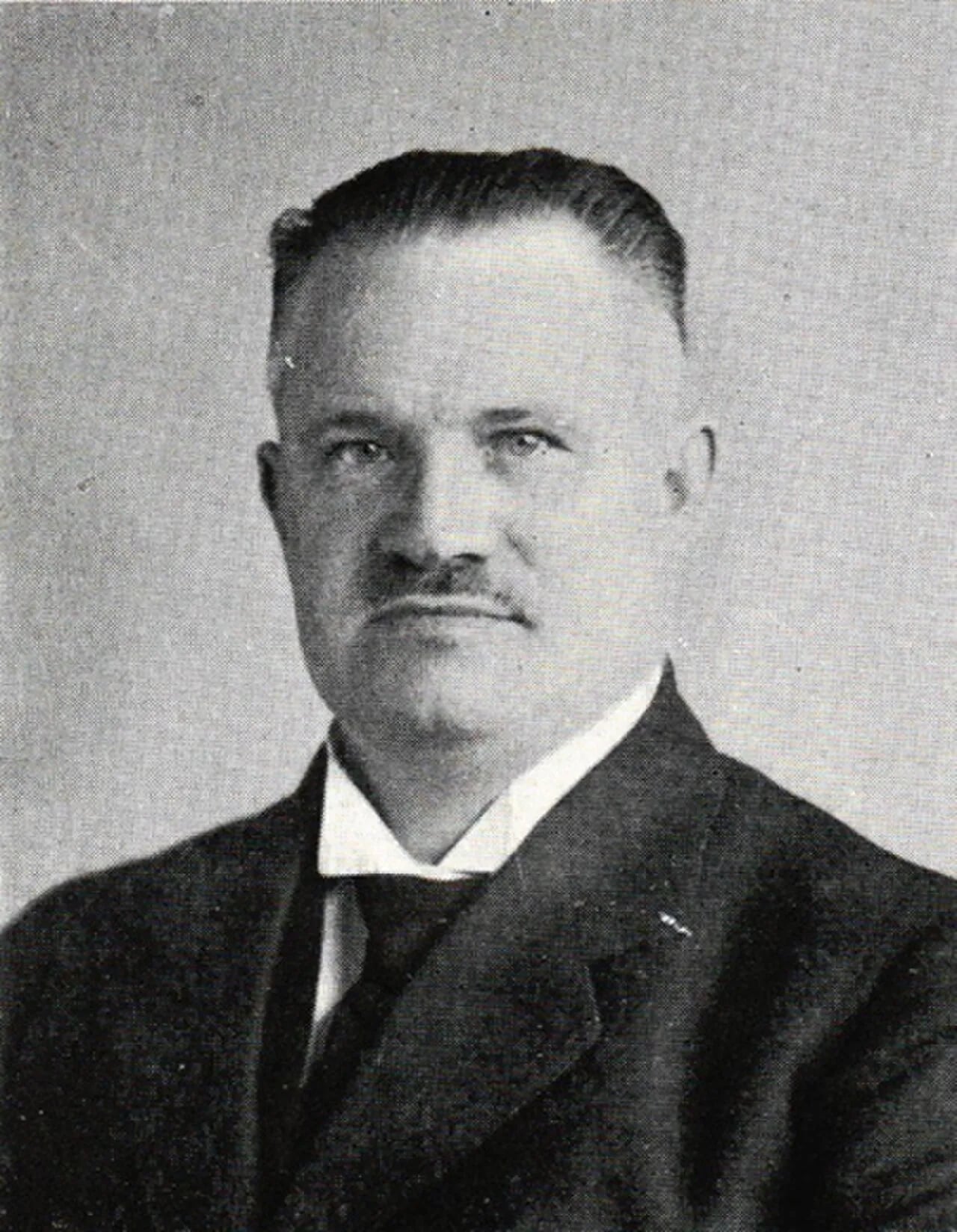 Portrait of Anders Lindgren (1874–1941) – memorial page