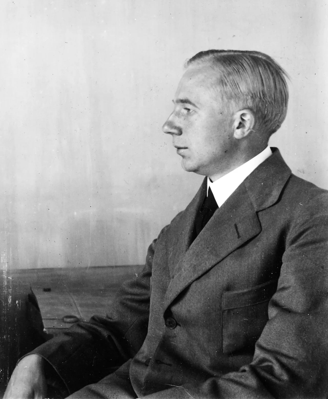Porträt von John Lindros (1898–1961) – Gedenkseite