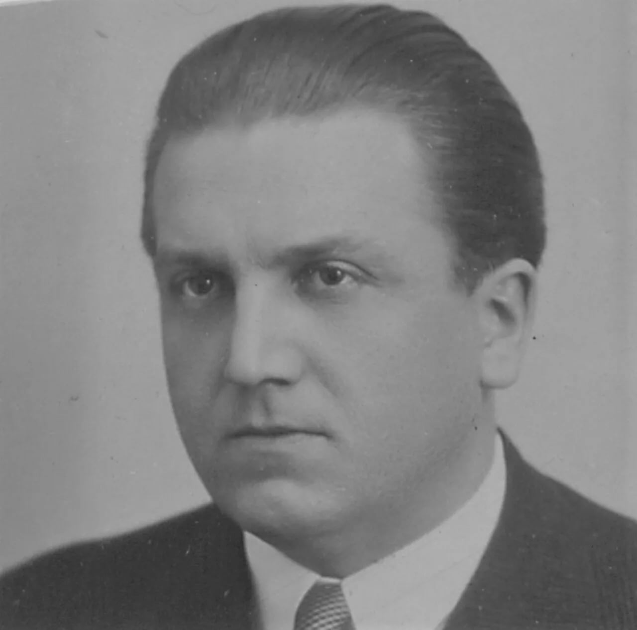 Portrait of Ivan Křikava (1903–1942) – memorial page