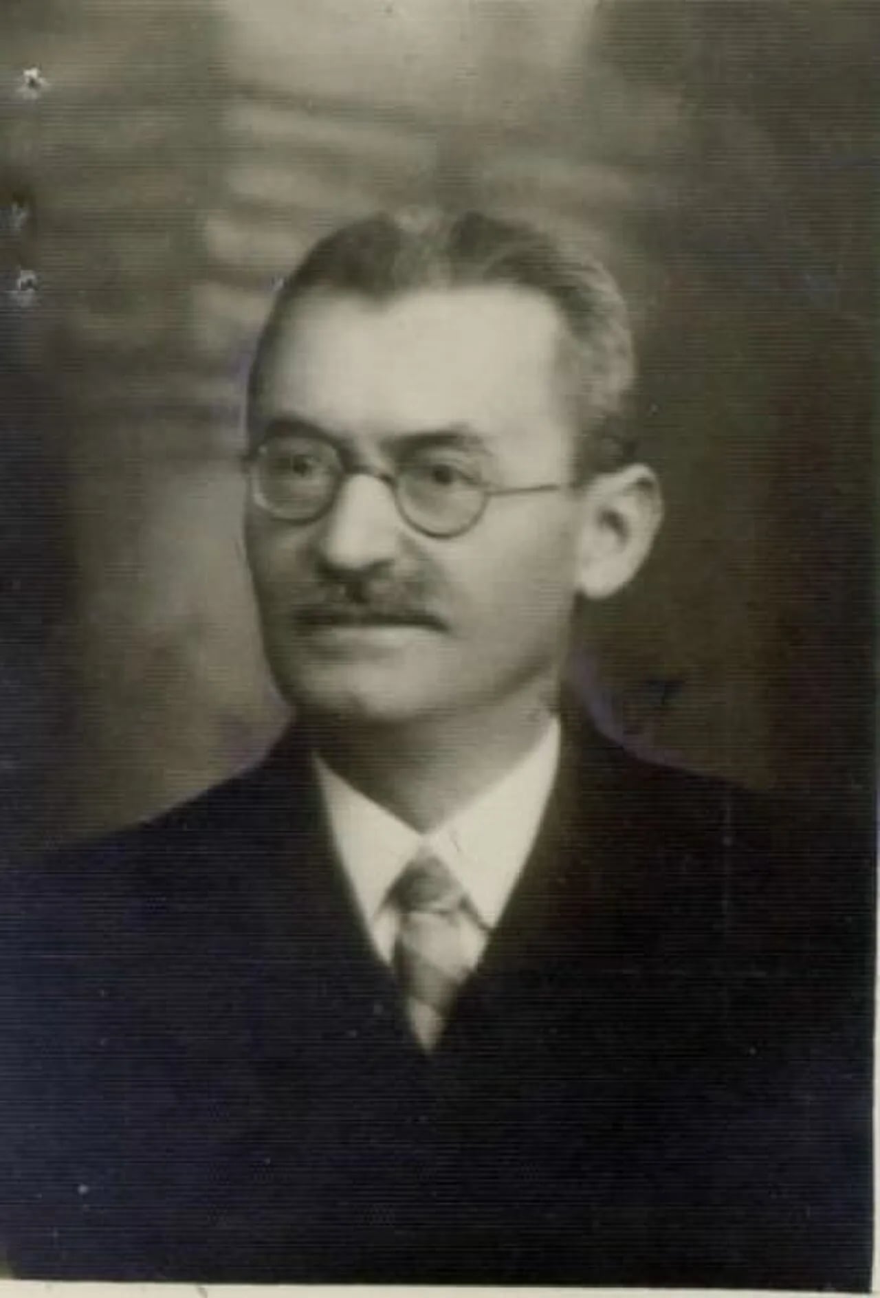 Portrait of Anton Dolar (1875–1953) – memorial page