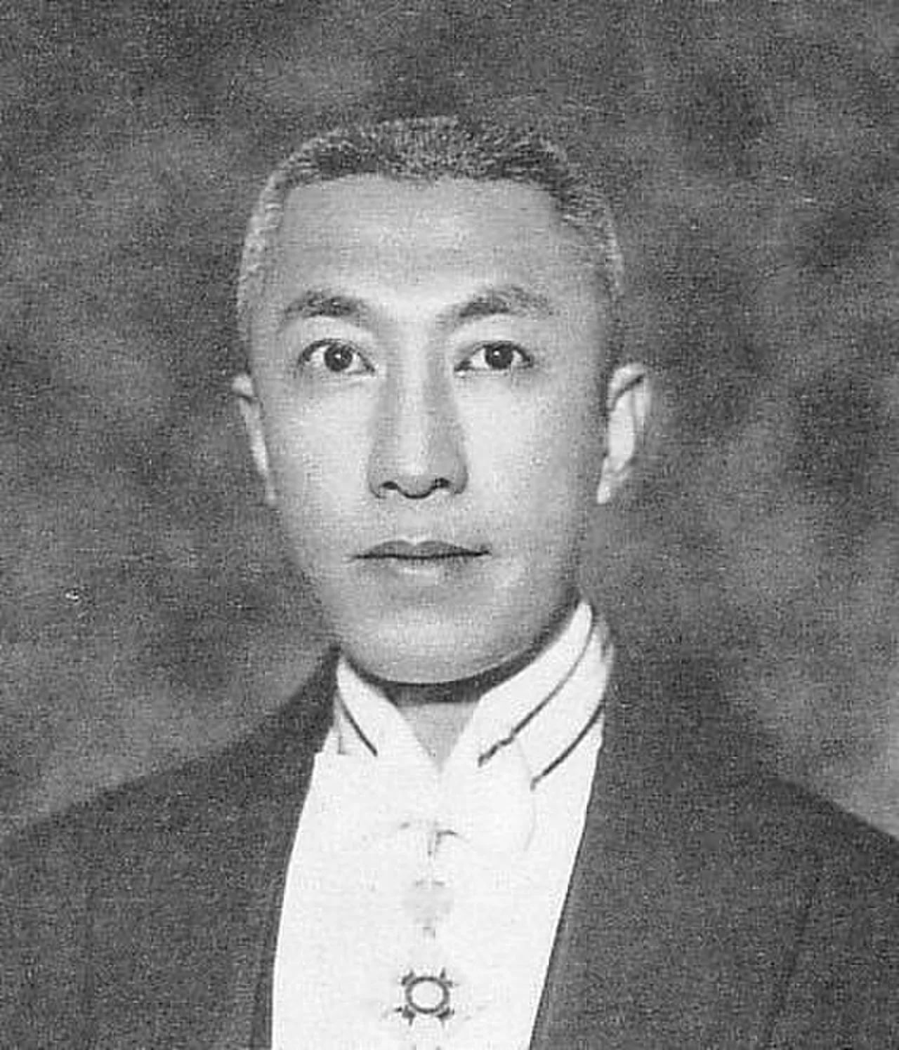 Porträt von Ruan Zhenduo (1893–1973) – Gedenkseite