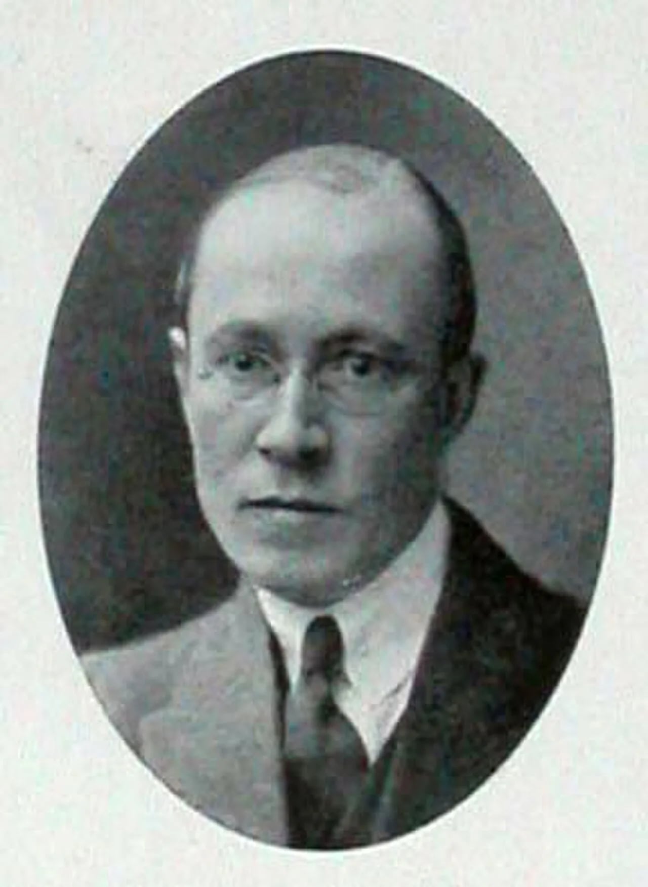 Portrait of Einar Löfstedt (1880–1955) – memorial page