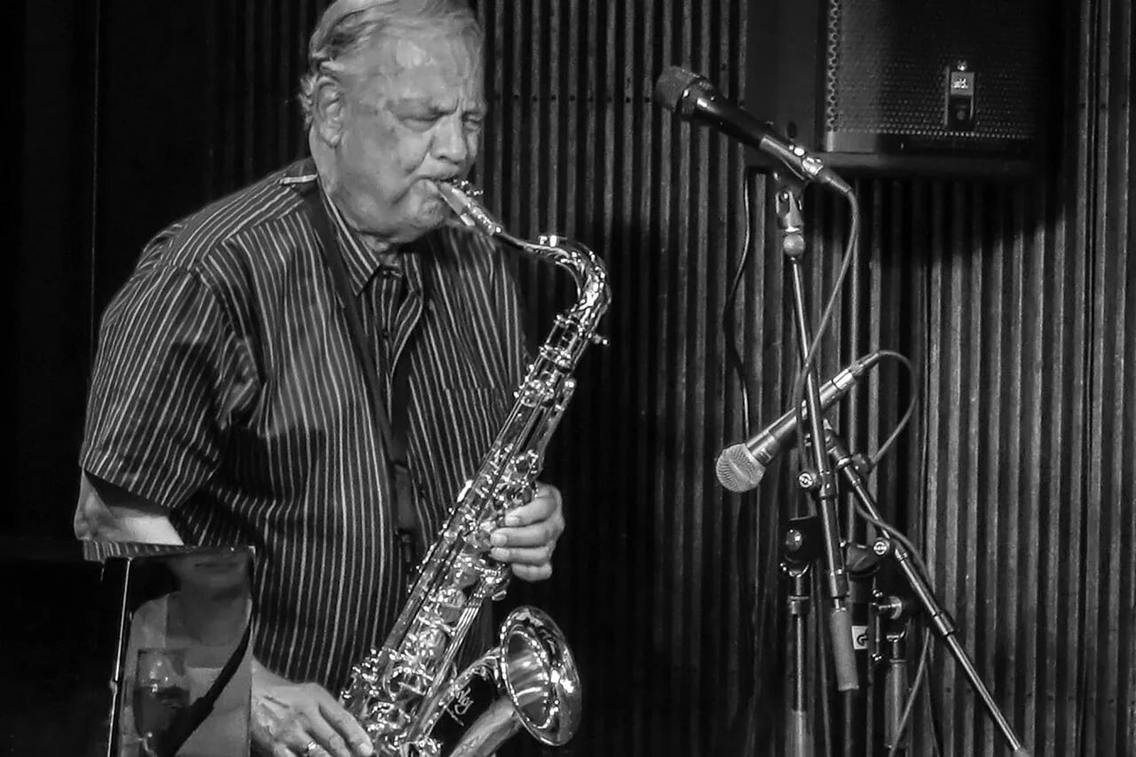 Porträt von Roger Neumann (1941–2018) – Gedenkseite
