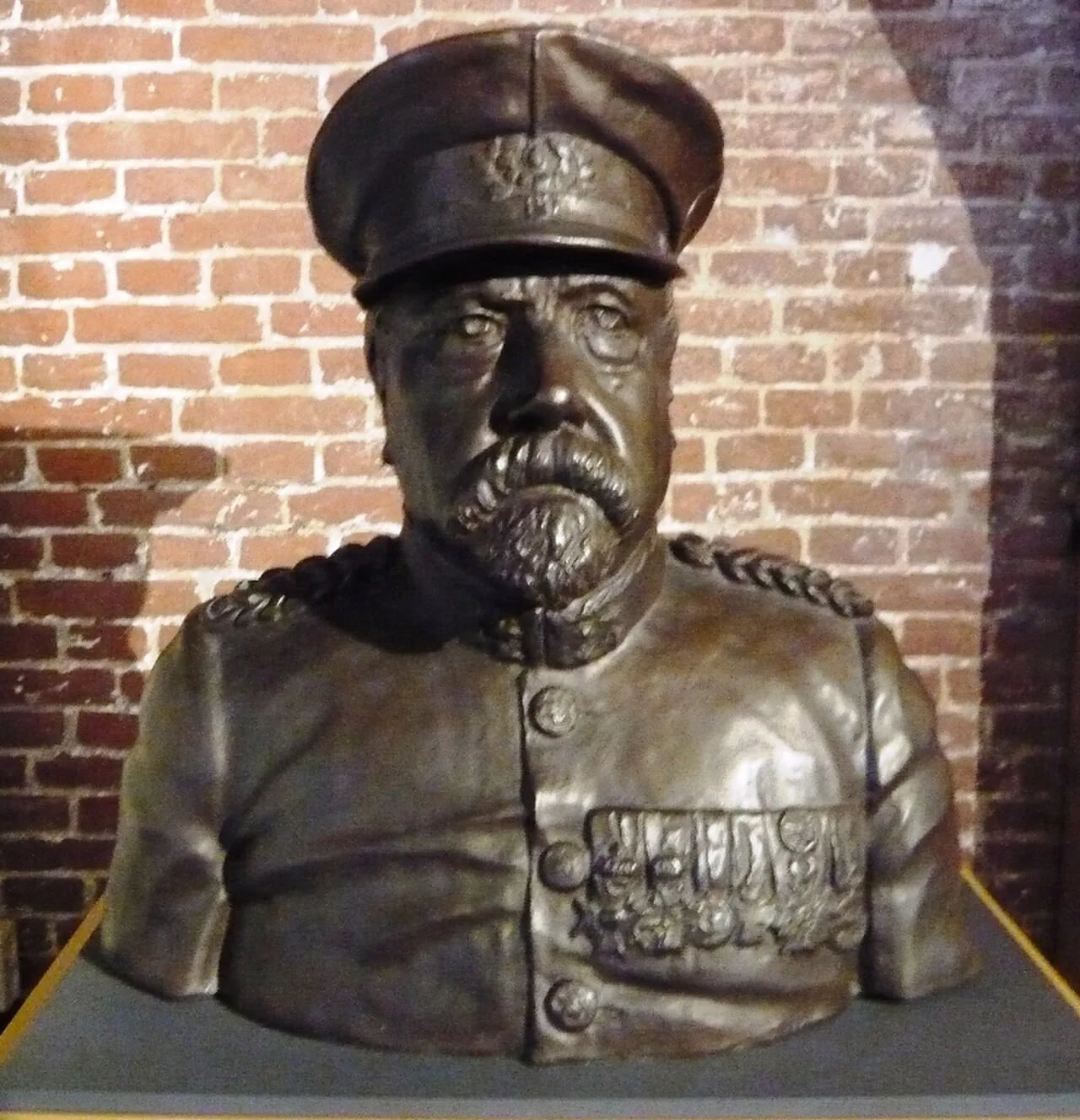 Porträt von Frederic Adolph Hoefer (1850–1938) – Gedenkseite