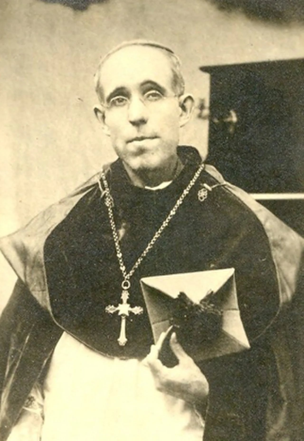Portrait of Leonardo Castellanos y Castellanos (1862–1912) – memorial page