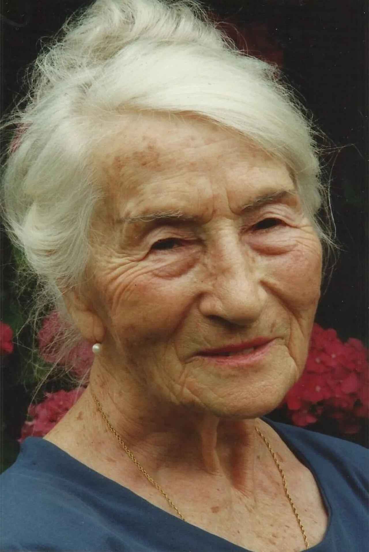 Portrait of Leticia Cossettini (1904–2004) – memorial page