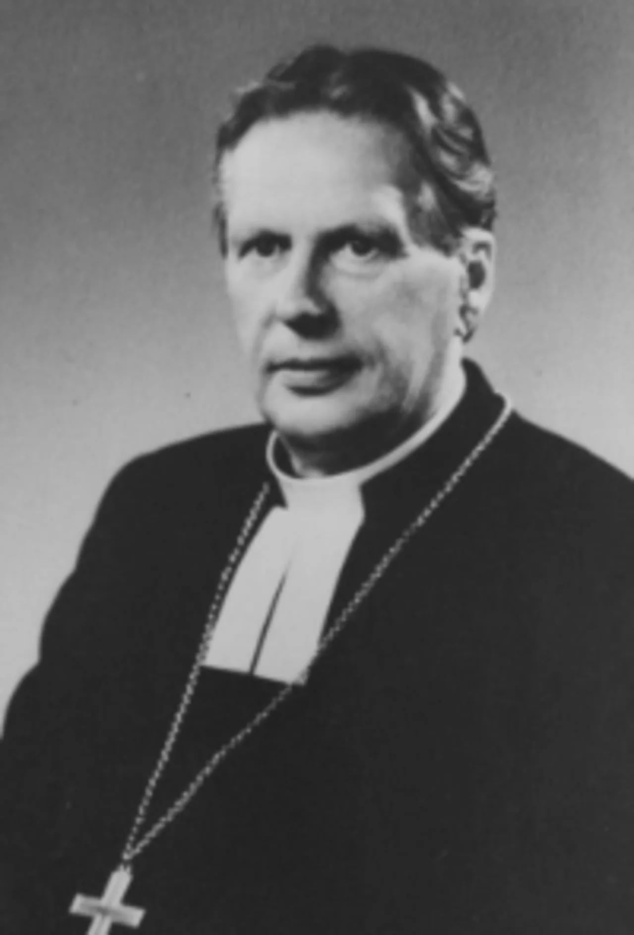 Portrait of Jukka Malmivaara (1916–2002) – memorial page
