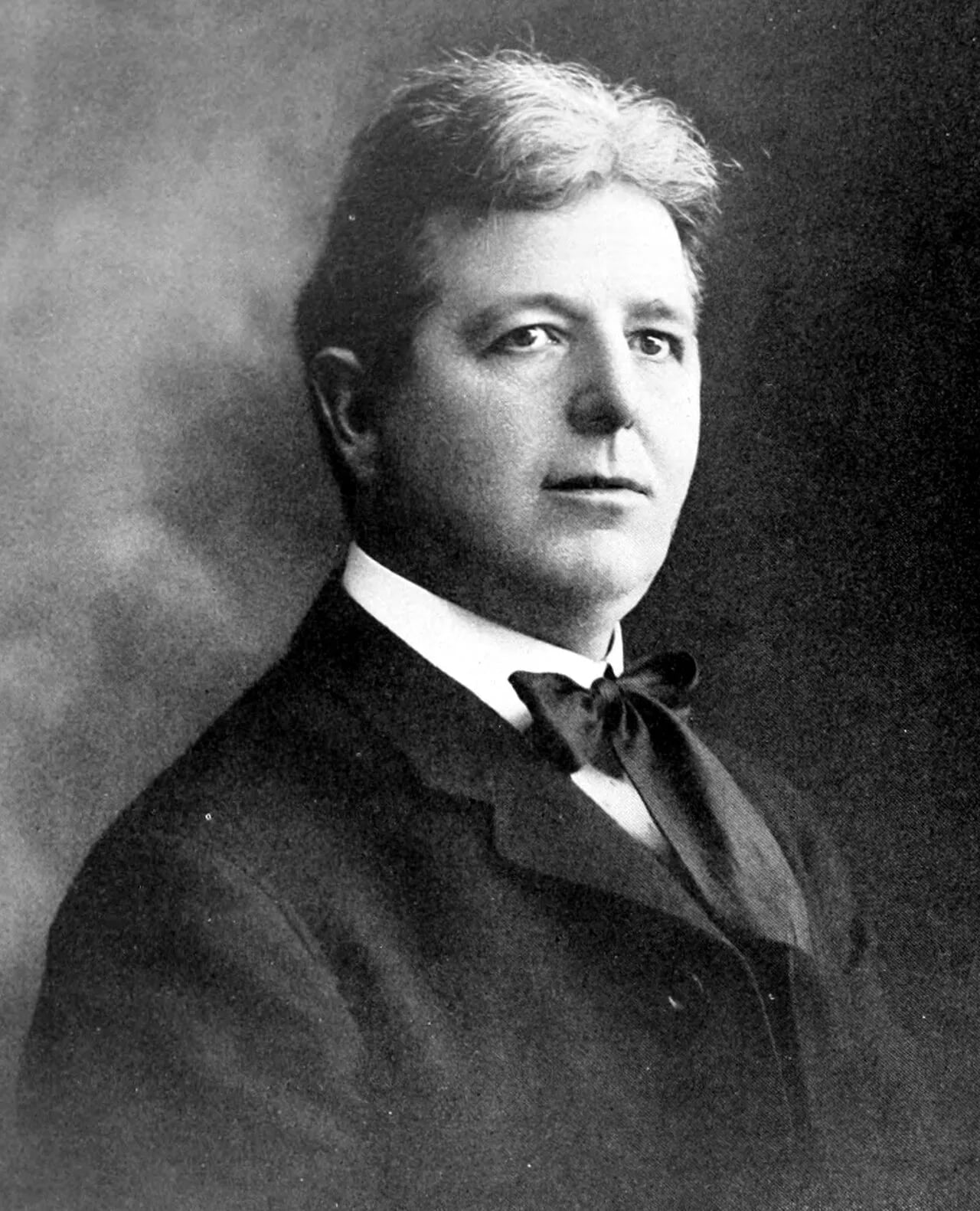 Portrait of Charles Comiskey (1859–1931) – memorial page