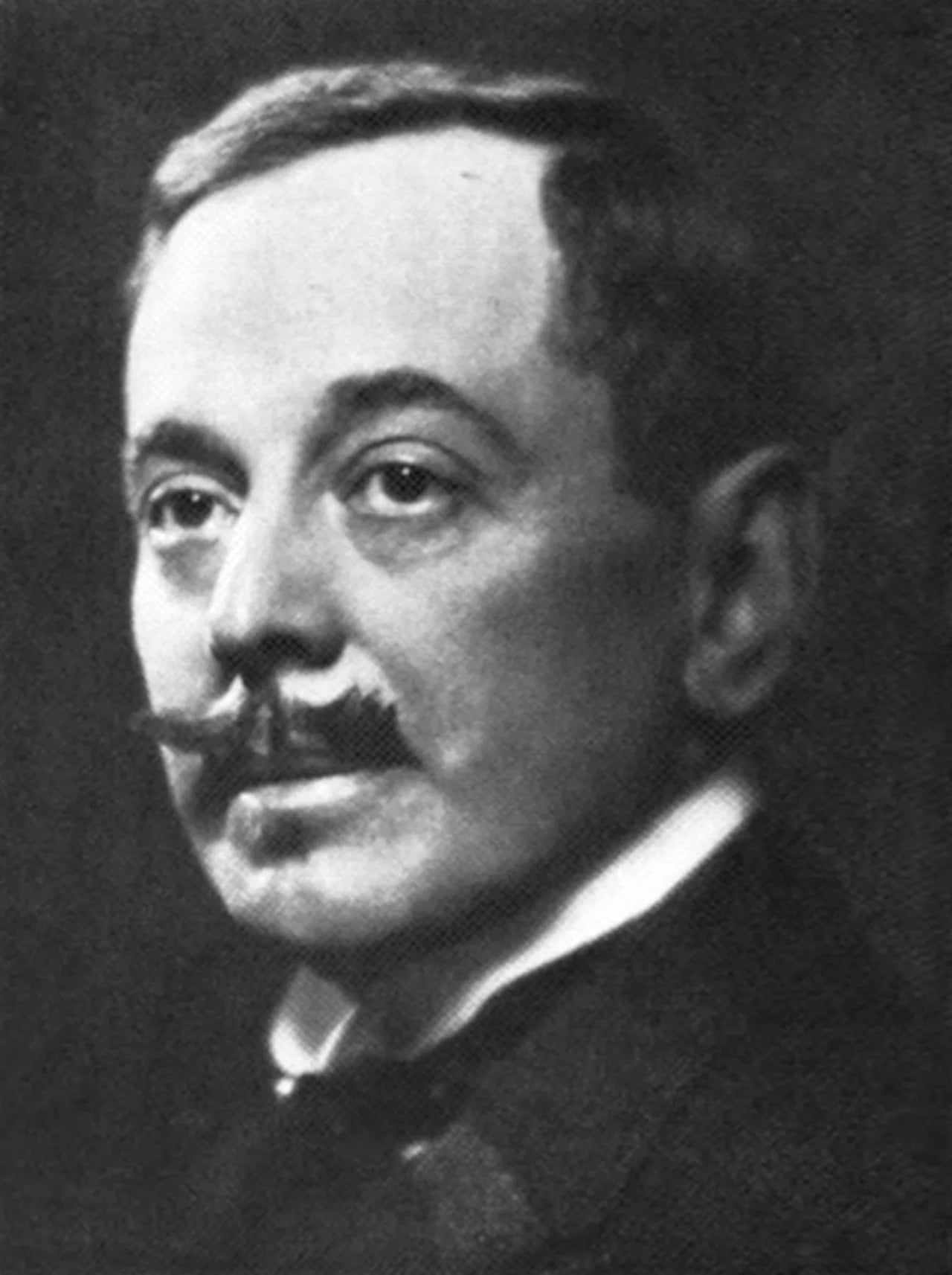 Portrait of Ernest Tétreau (1871–1957) – memorial page