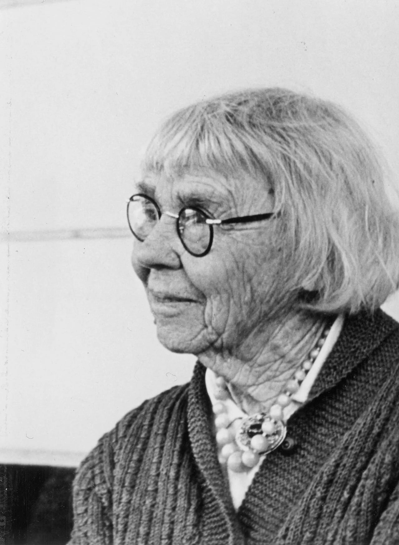 Porträt von Louise Guthrie (1879–1966) – Gedenkseite