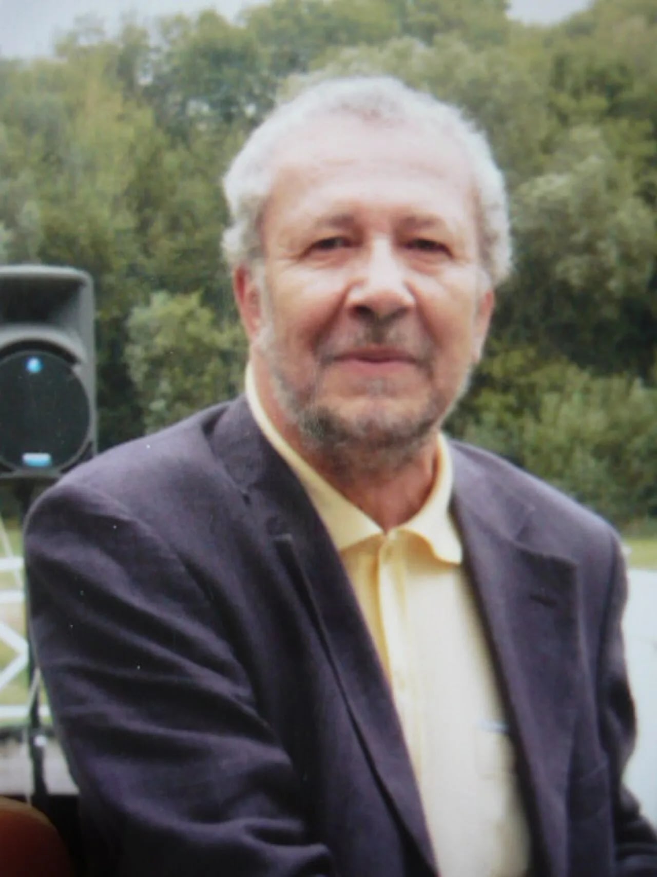Portrait of Luis Alfredo Sánchez (1941–2022) – memorial page