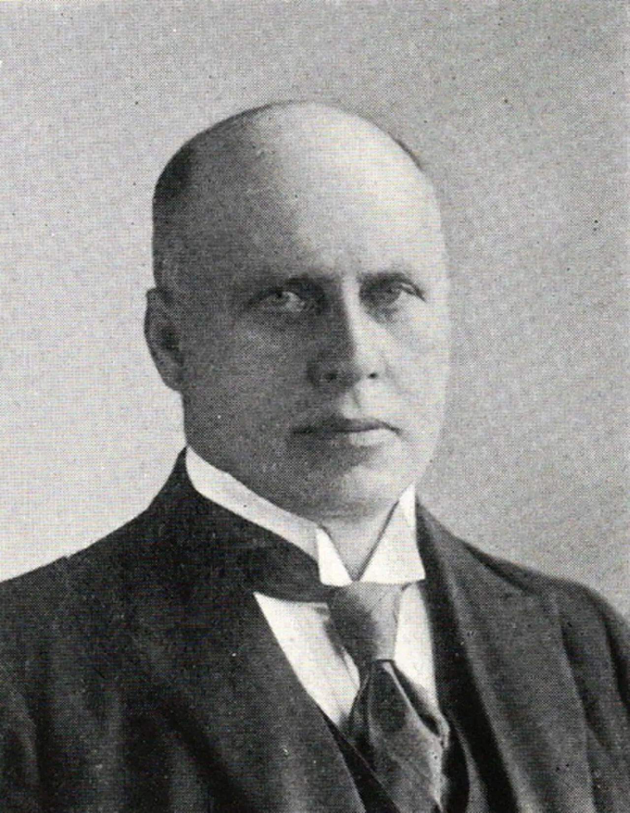 Porträt von Carl Molin (1875–1948) – Gedenkseite