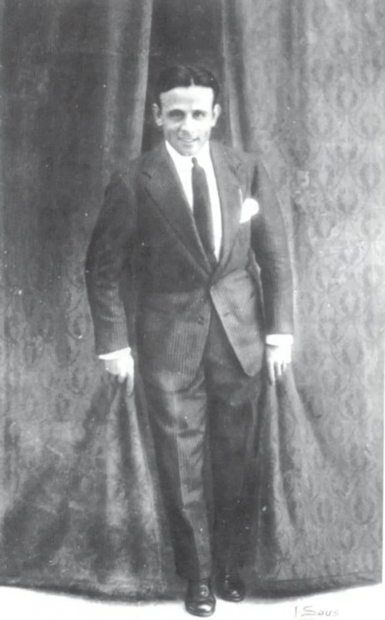 Portrait of Manuel Vallejo (1891–1960) – memorial page