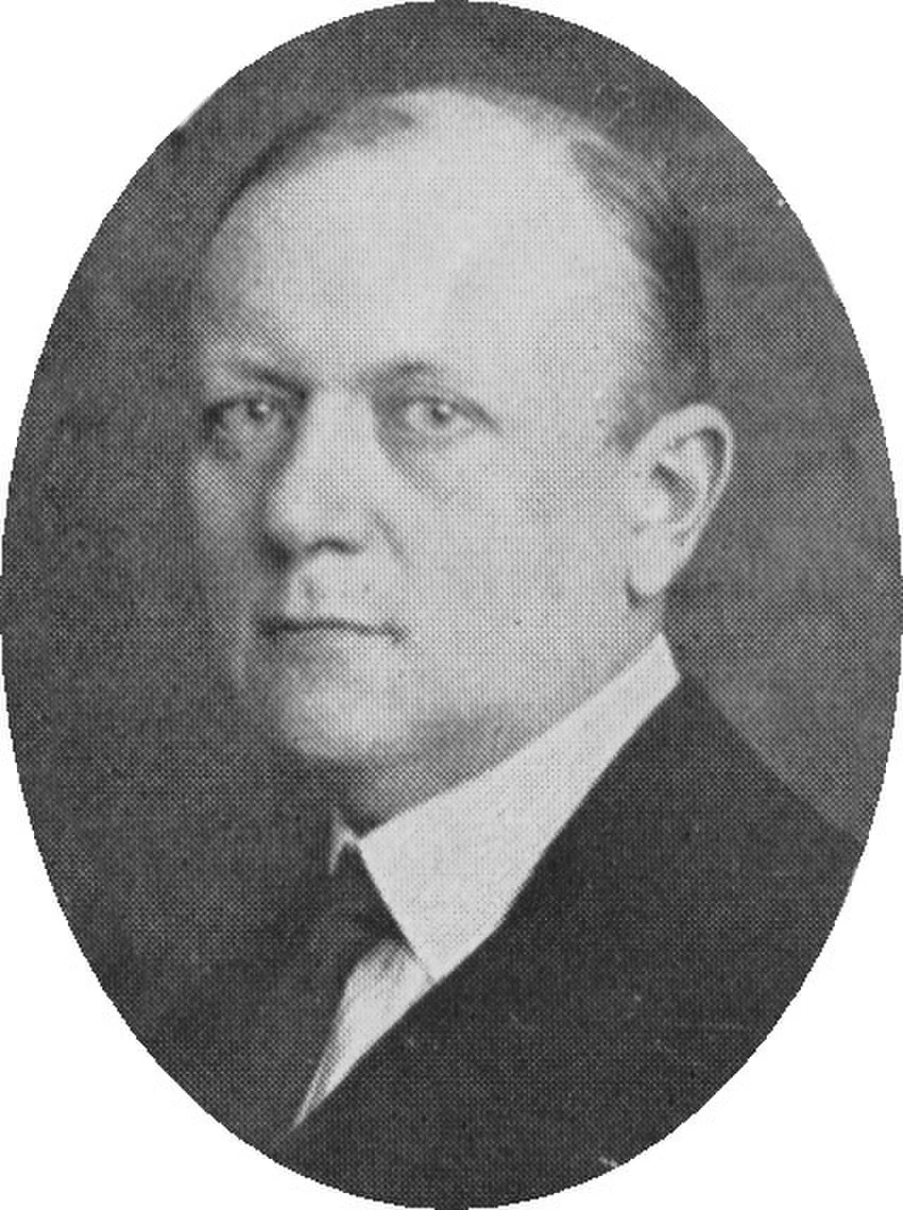Portrait of Gunnar Morssing (1878–1946) – memorial page