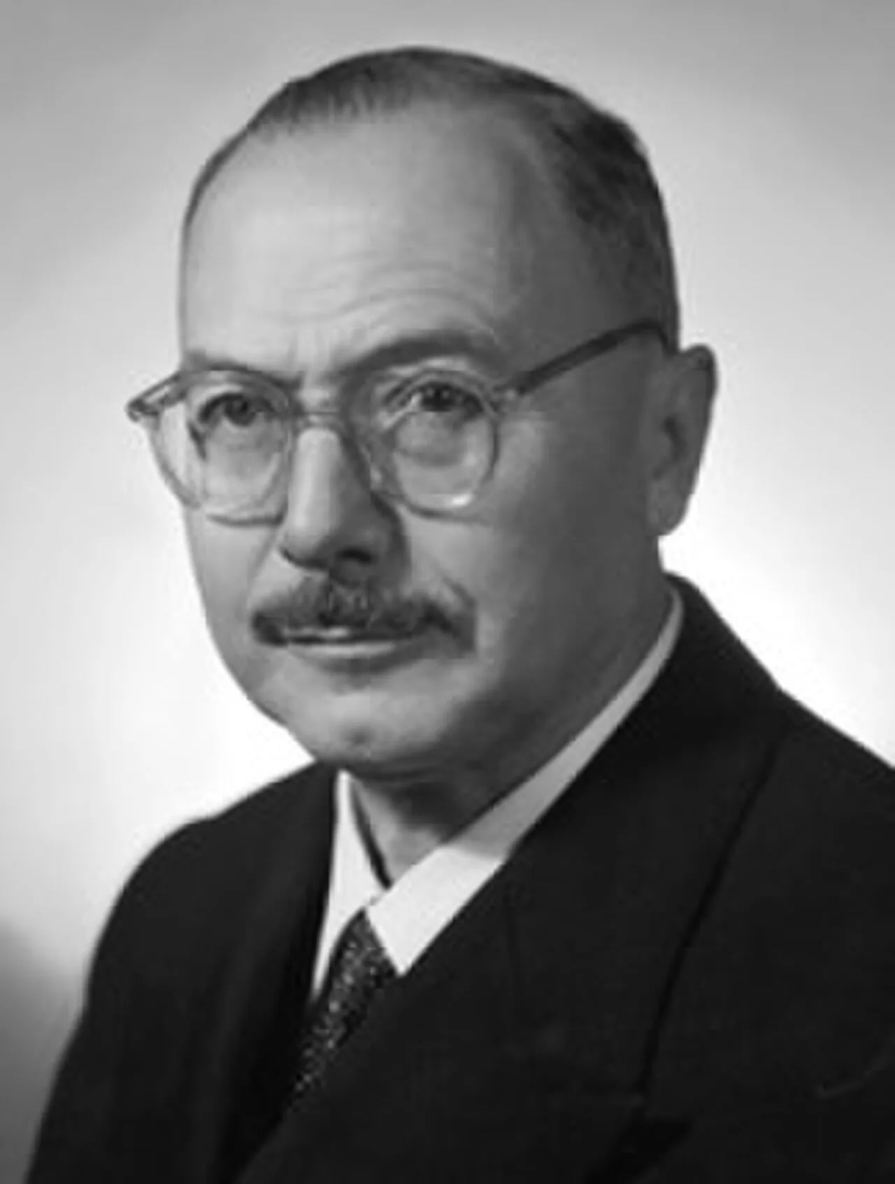 Porträt von Antonio Azara (1883–1967) – Gedenkseite