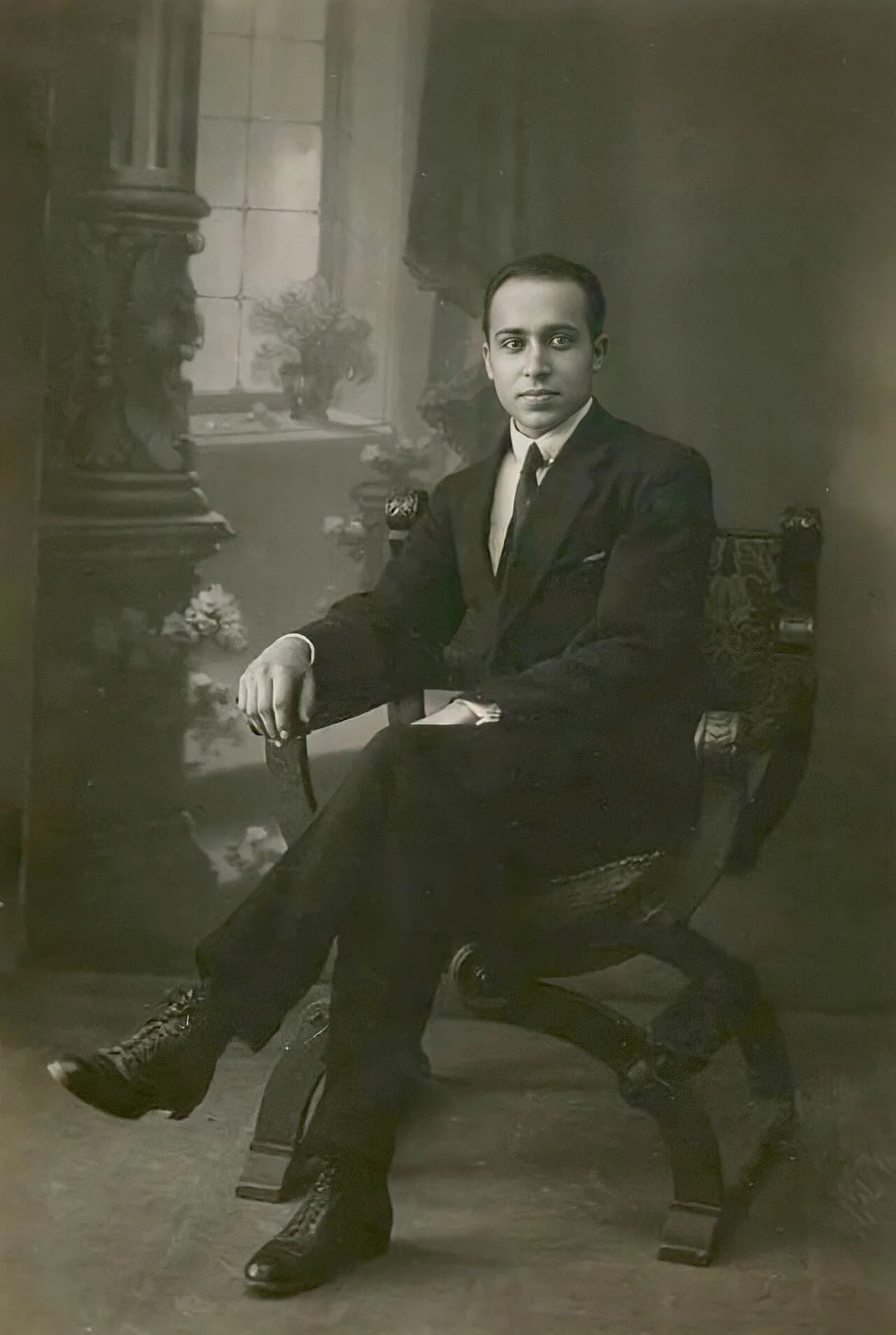 Portrait of José Domingo Hernández Guerra (1897–1932) – memorial page