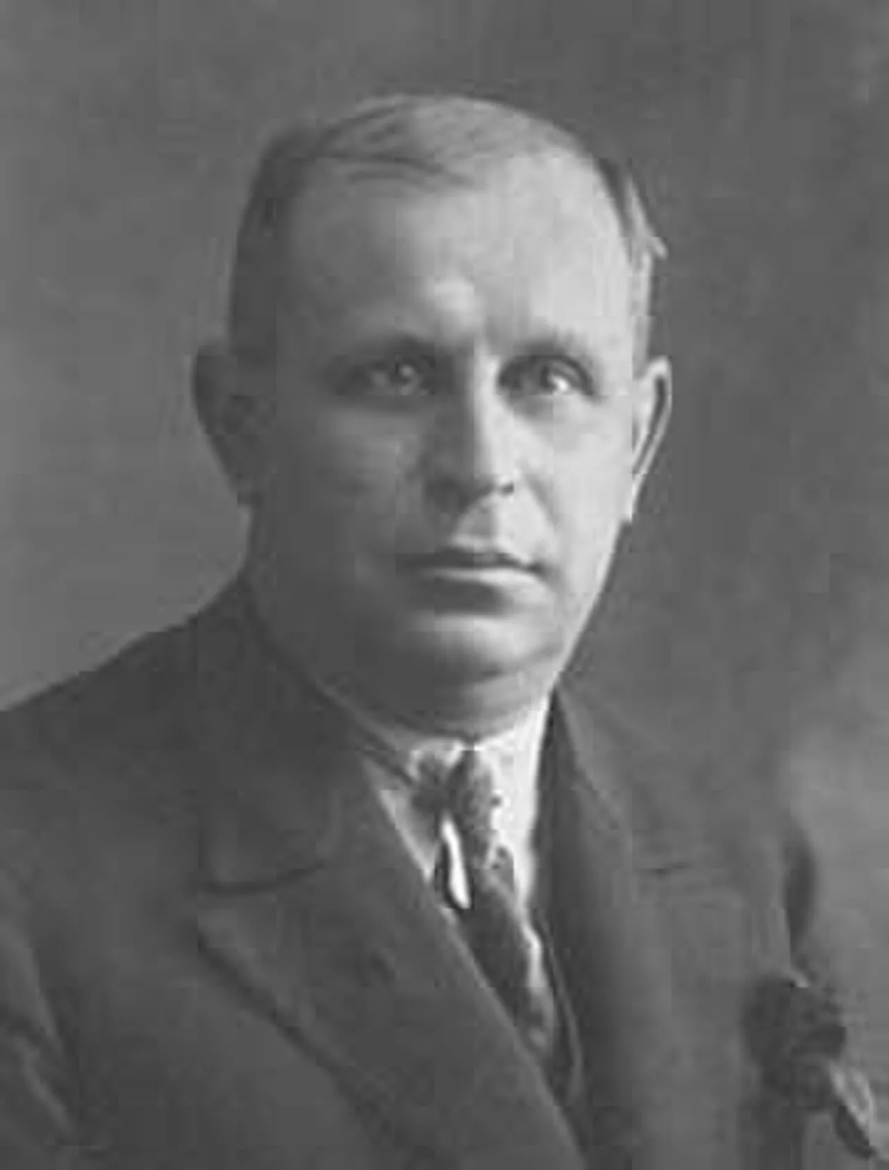 Portrait of Nazmi Topçuoğlu (1888–1956) – memorial page