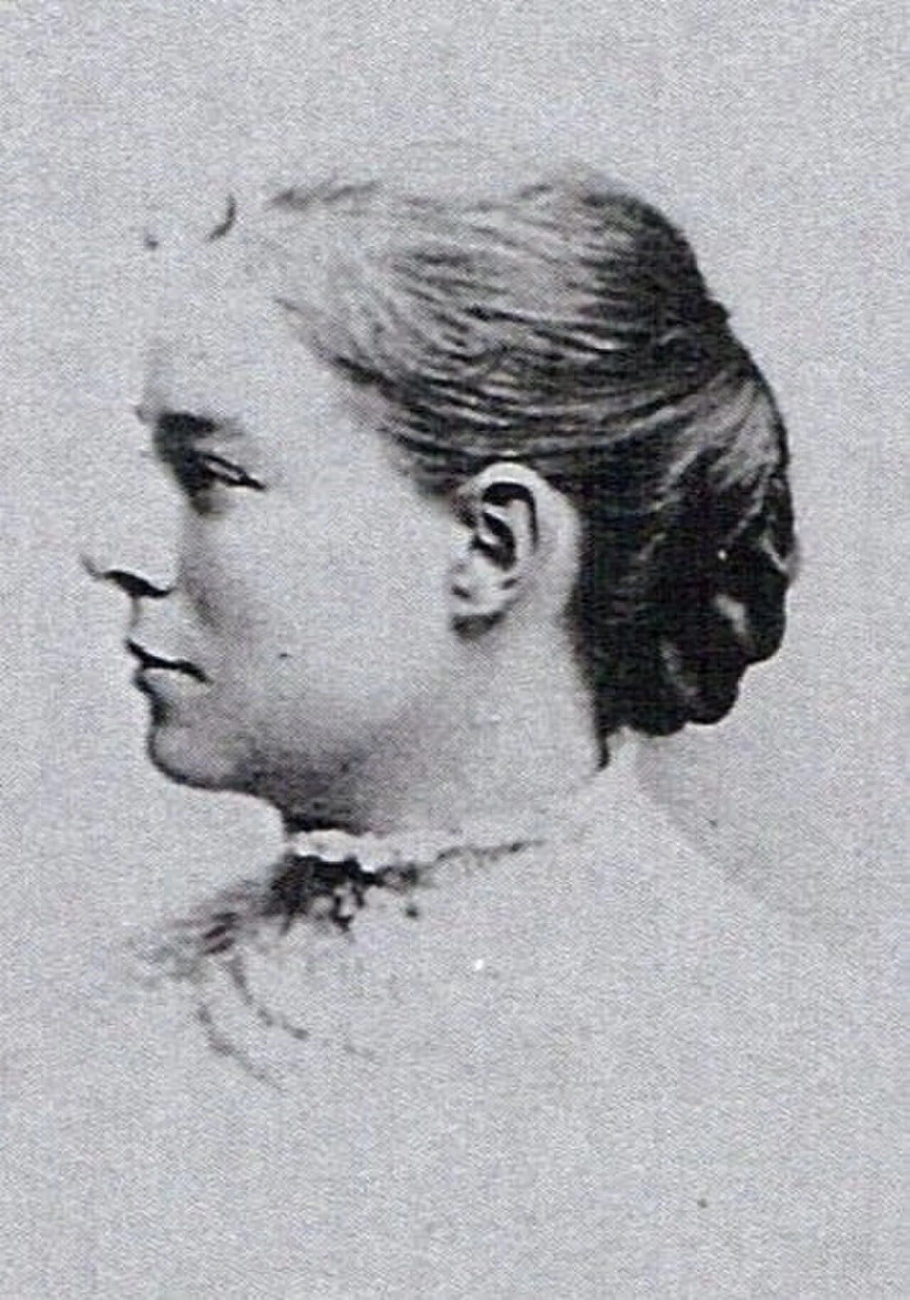 Portrait of Edith Granger (1869–1957) – memorial page